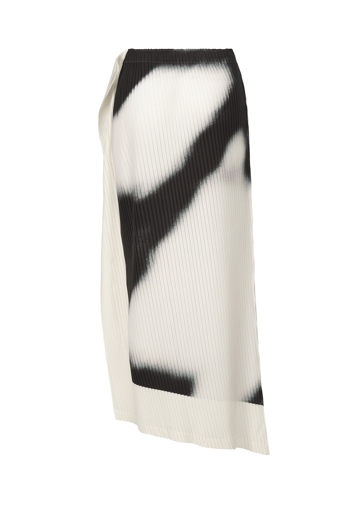 SHADOW STUDY PLEATS