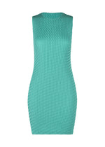 SLEEK PLEATS