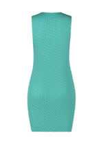 SLEEK PLEATS