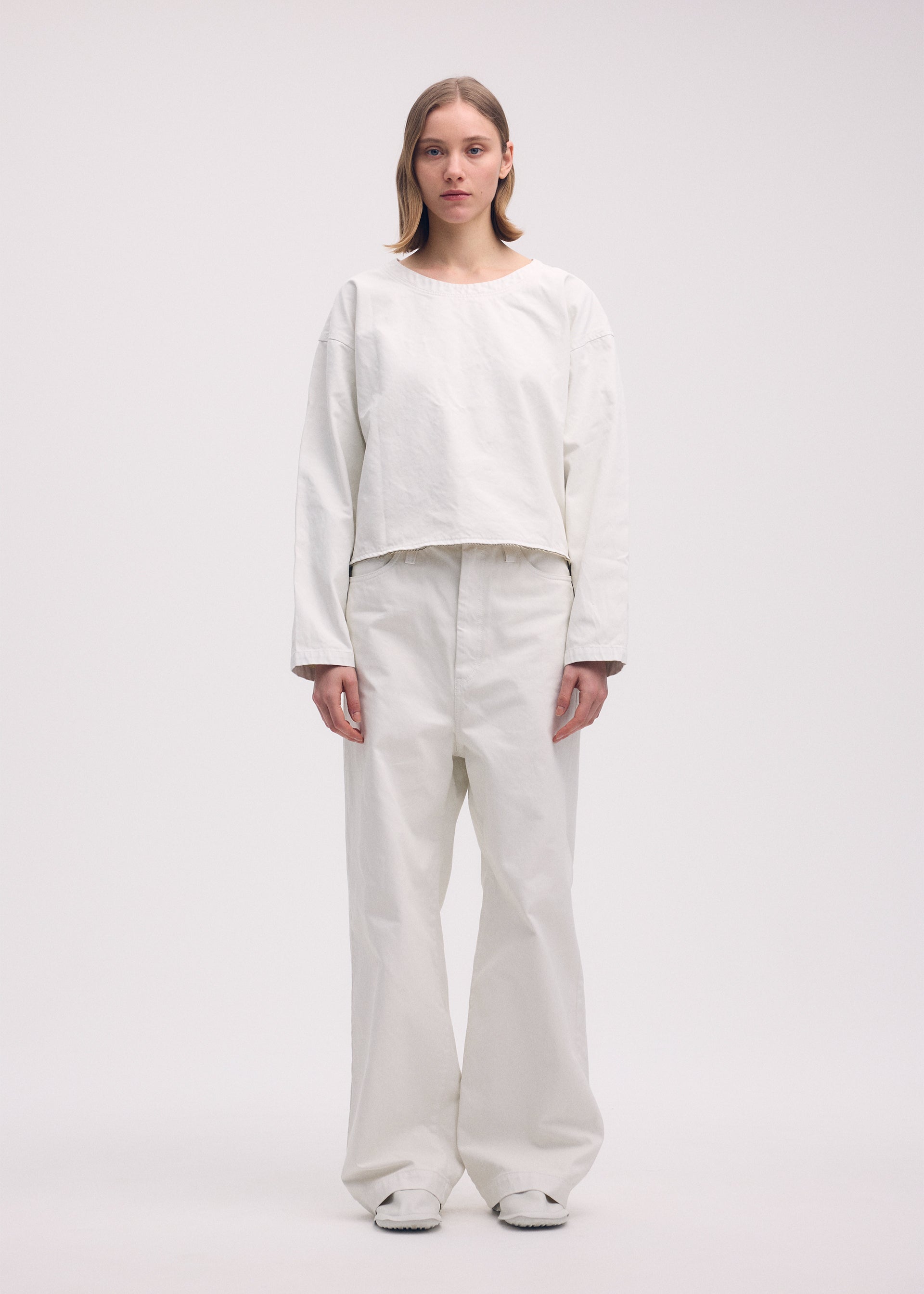SCULPTURAL (BAG)