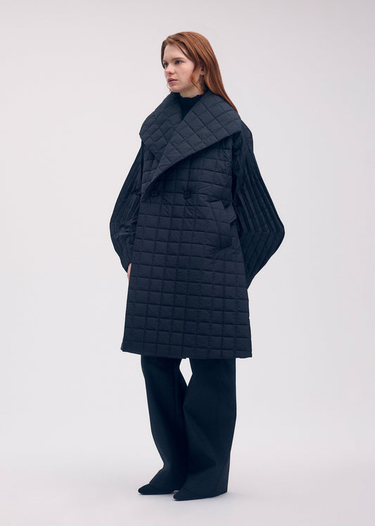 PLEATED GRID view 2