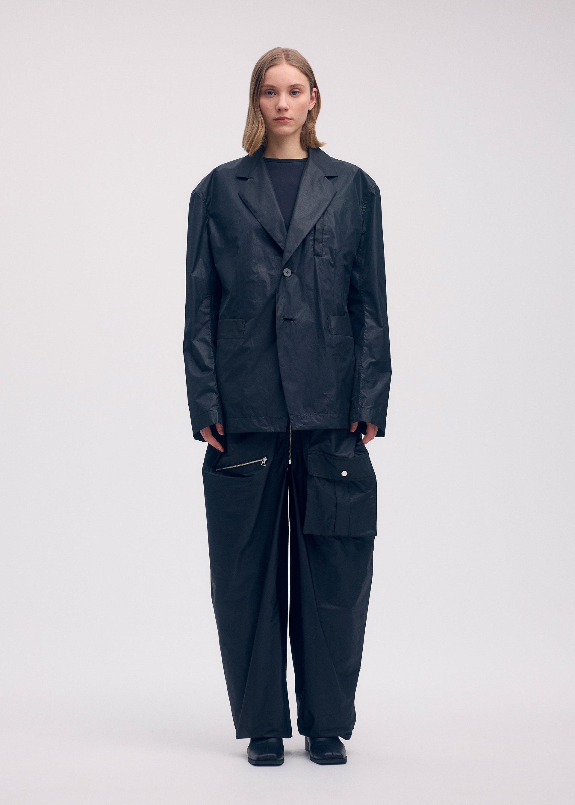 WOMEN / JACKETS & COATS – ISSEY MIYAKE ONLINE STORE
