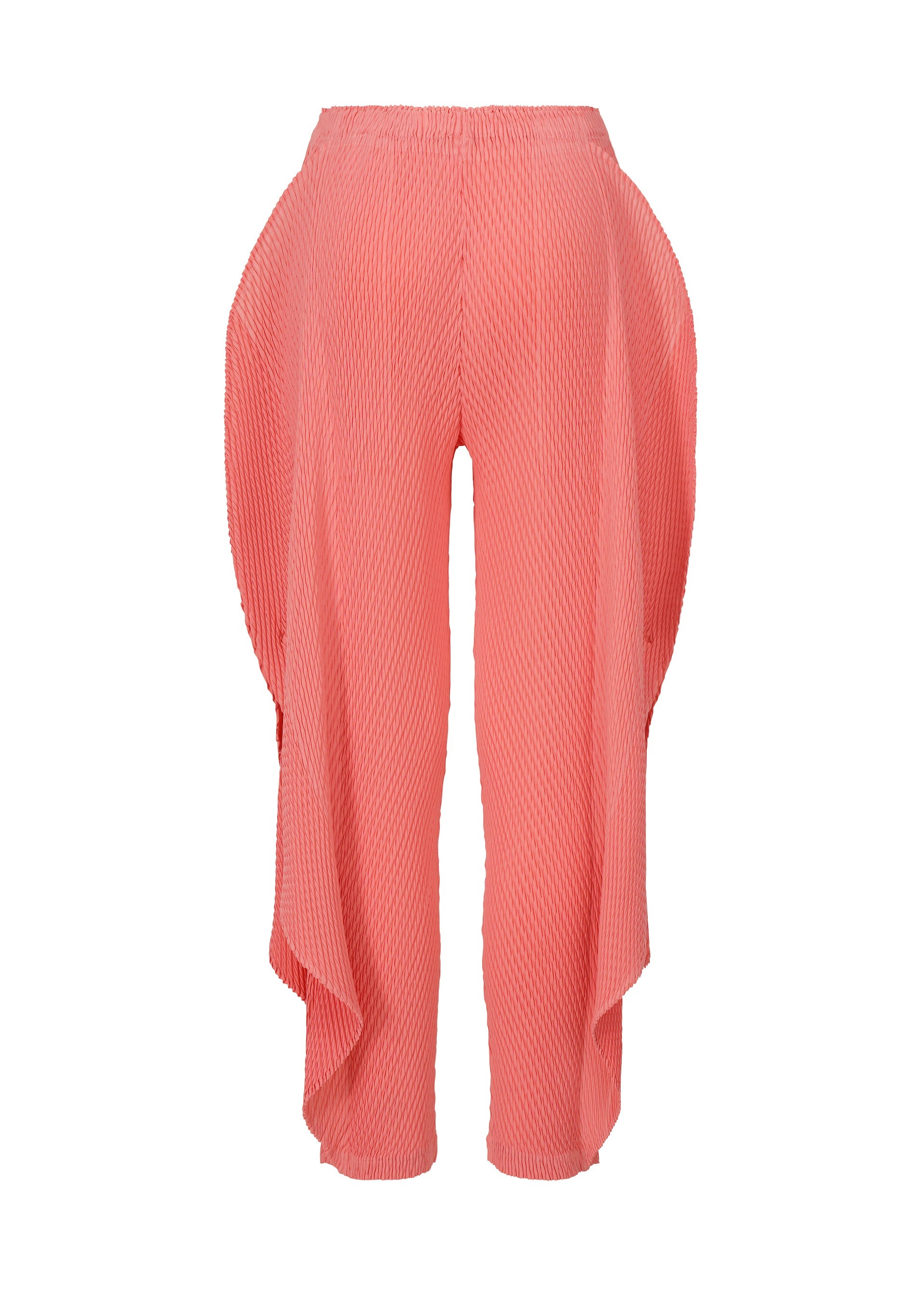 ORBICULAR PLEATS