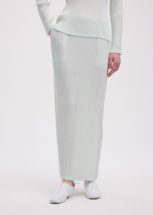 HATCHING PLEATS