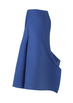 FOLD PLEATS