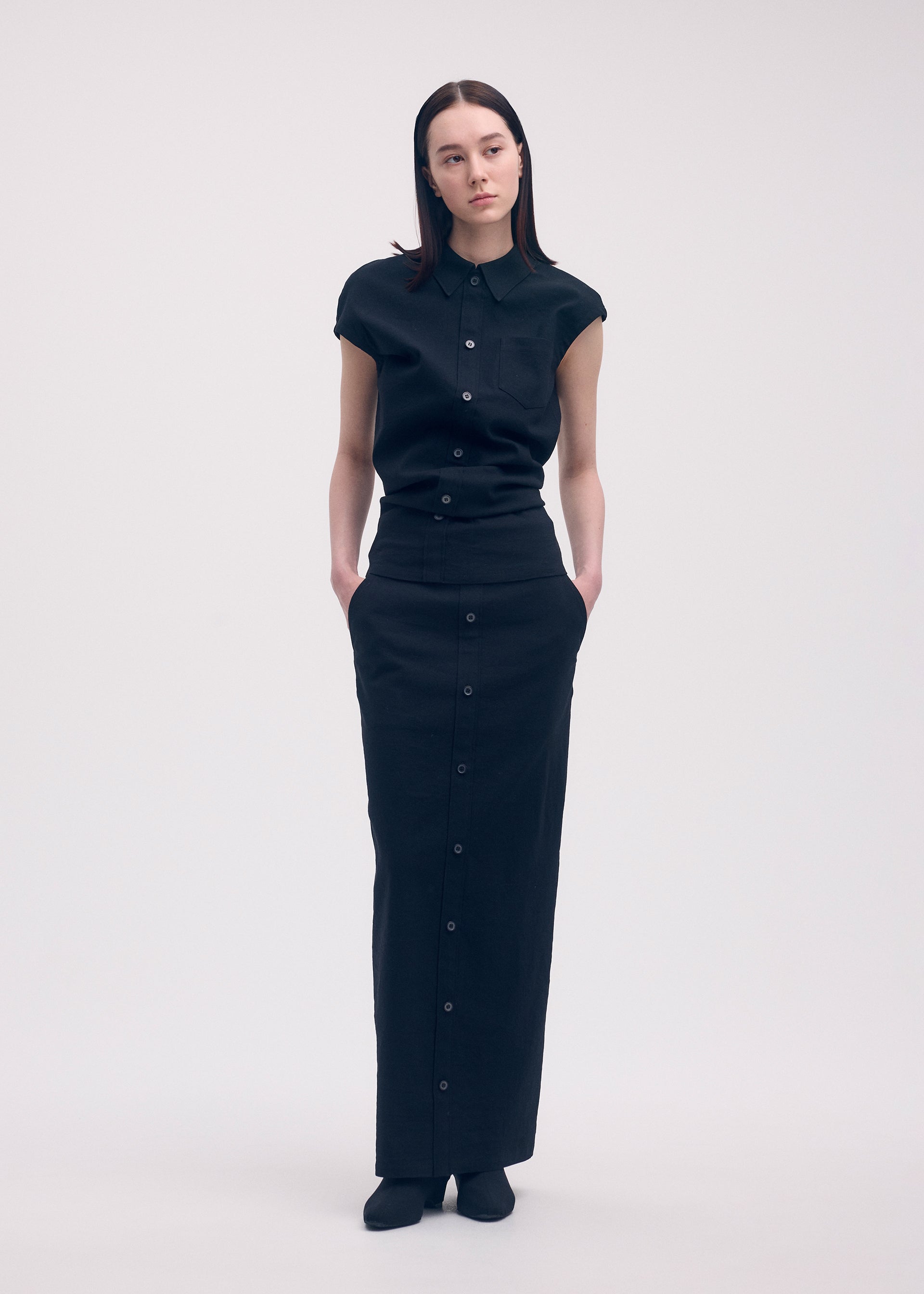 ISSEY MIYAKE me 半袖Tシャツ LIKE TORSO LIKE SHIRT – ISSEY MIYAKE ONLINE STORE