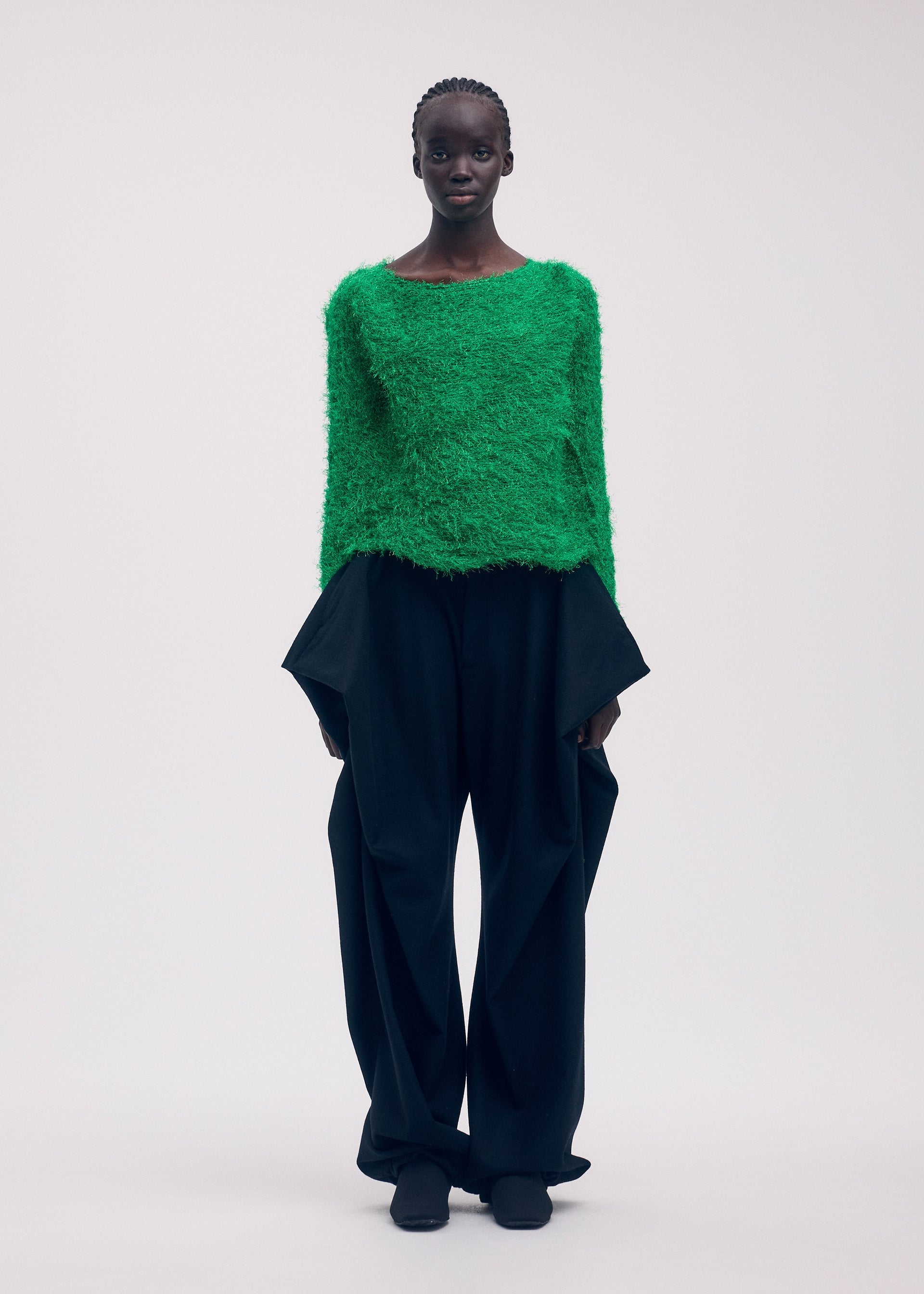 イッセイミヤケ トップス ２ issey miyake WOMEN / ALL TOPS – ISSEY MIYAKE ONLINE STORE