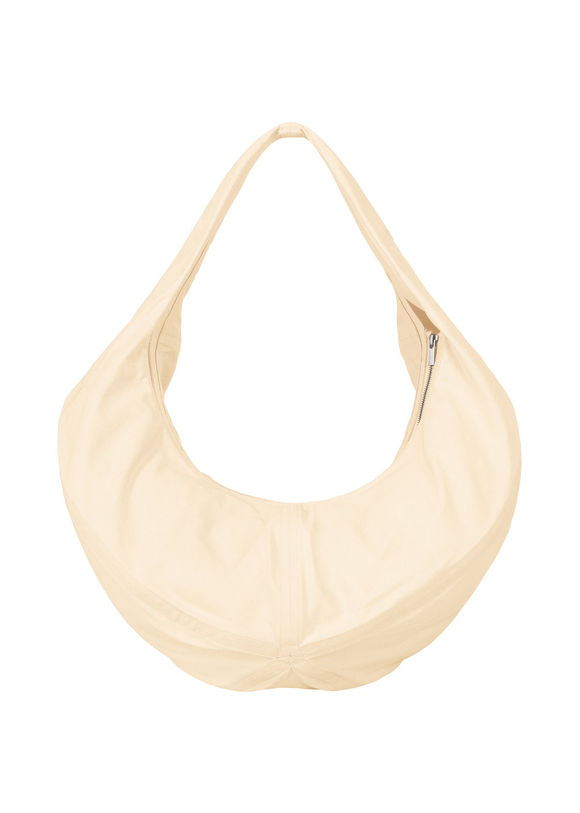 Zoomed view The ISSEY MIYAKE PAPER BALLOON 2 is a beige, crescent-shaped shoulder bag with a crinkled texture, a single wide strap, and a zipper pocket on one side, shown against a plain white background. - EGG BEIGE （no.49）