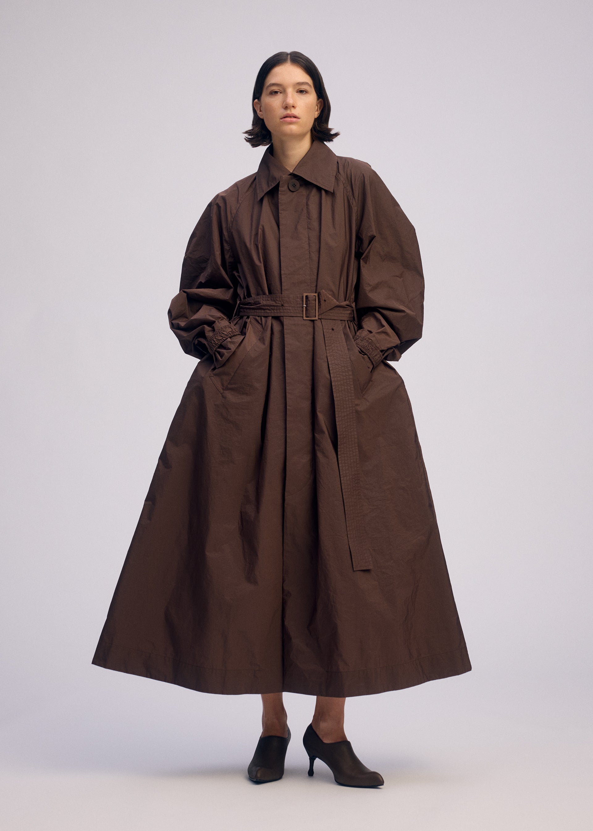 AKIMBO – ISSEY MIYAKE ONLINE STORE