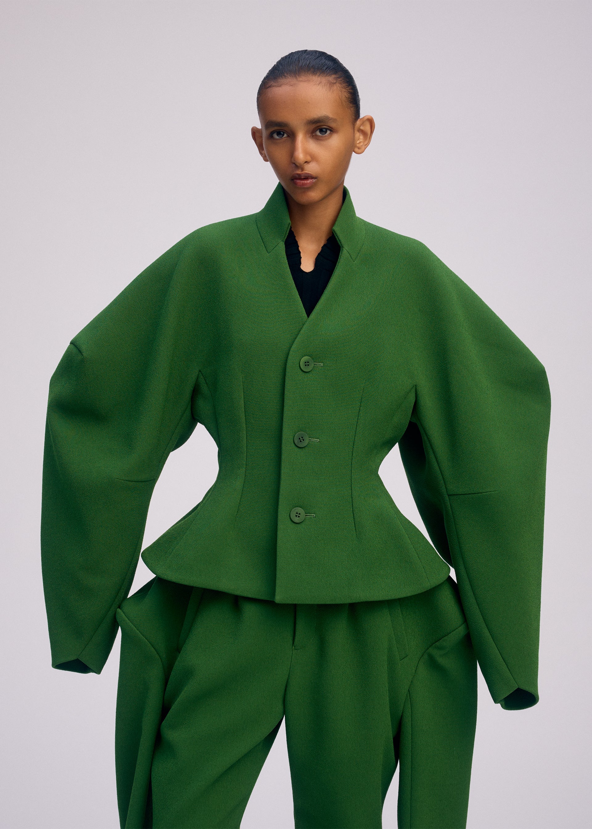ARMS – ISSEY MIYAKE ONLINE STORE