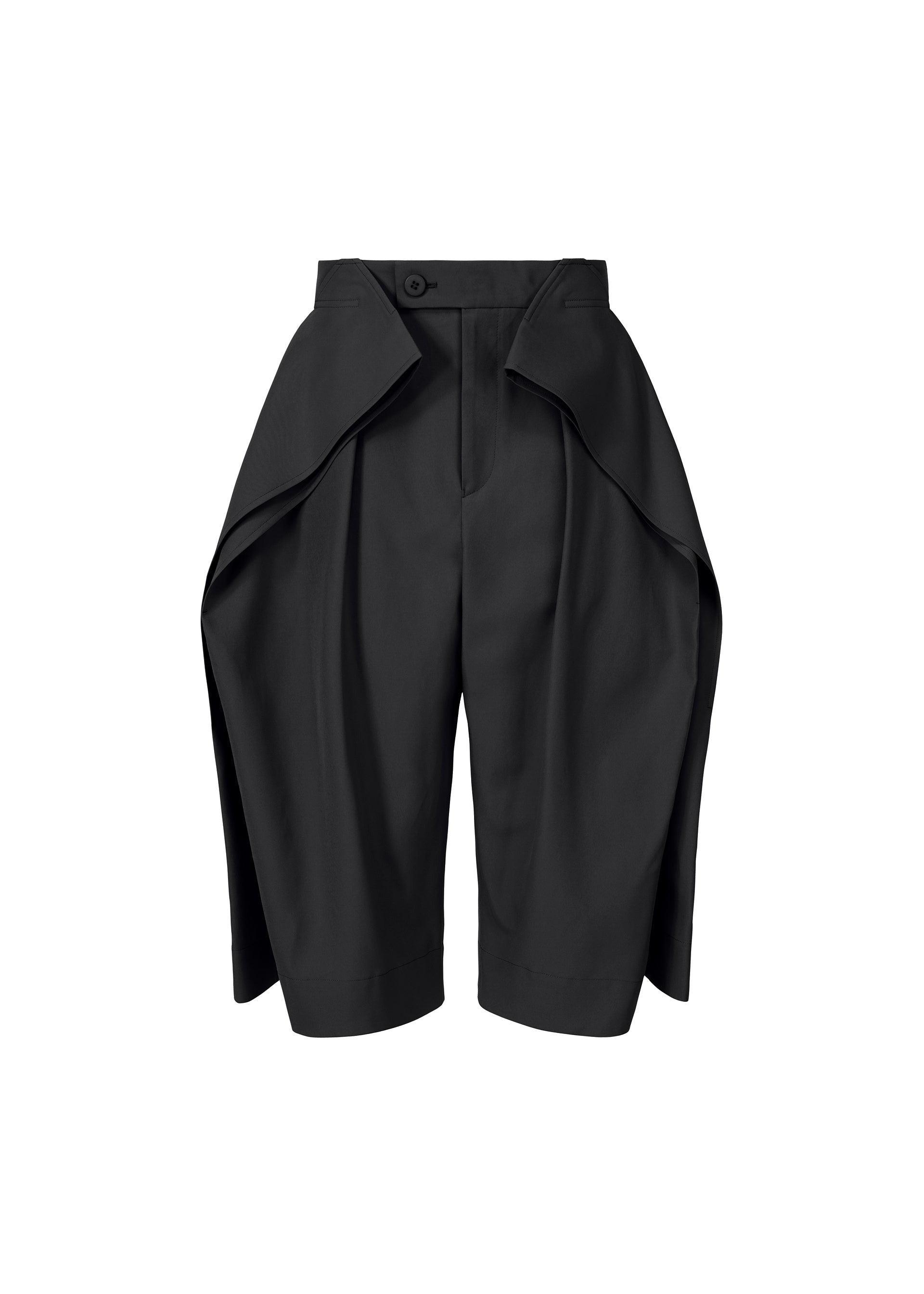 Zoomed view The FLUTTERING PANTS by ISSEY MIYAKE are black knee-length shorts made from lightweight, double-woven fabric with a matte finish, featuring a high waist, wide sculptural side panels, and a button-zip closure. - BLACK （no.15）