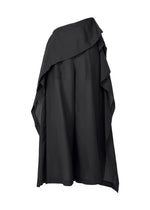 ALL SQUARES by ISSEY MIYAKE: Black wide-leg pants in ultra-fine polyester, featuring an asymmetrical draped overlay for a layered, flowing look. Modern and stylish design with lightweight fabric. - BLACK （no.15）