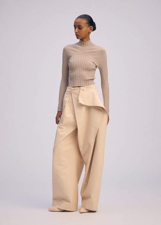 PRONOUNCED BODY view 2