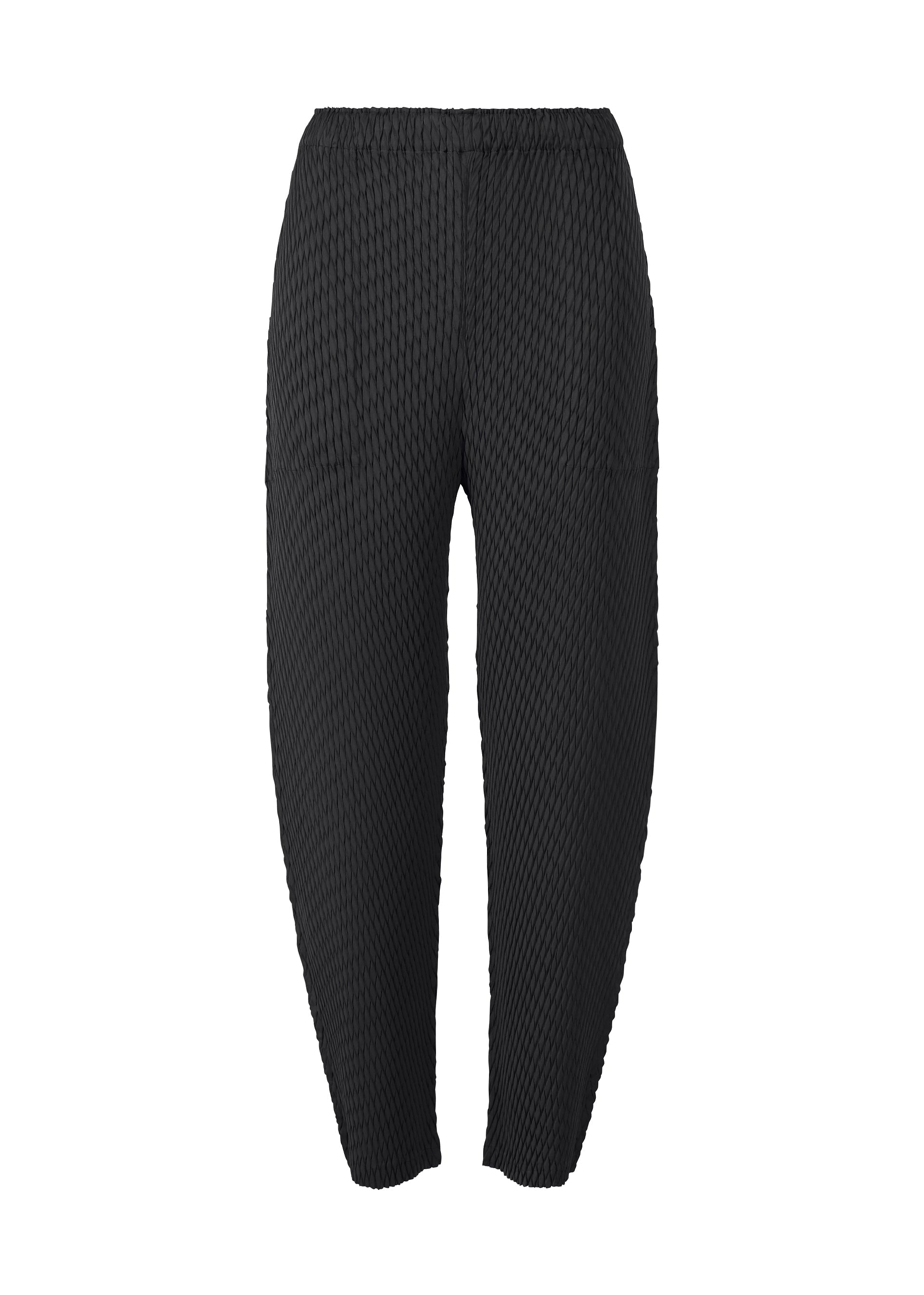 Zoomed view ISSEY MIYAKE SLEEK PLEATS leggings shown on a white background, featuring a black honeycomb-like pattern, high elastic waistband, and subtle glossy texture for stylish appeal. - BLACK （no.15）