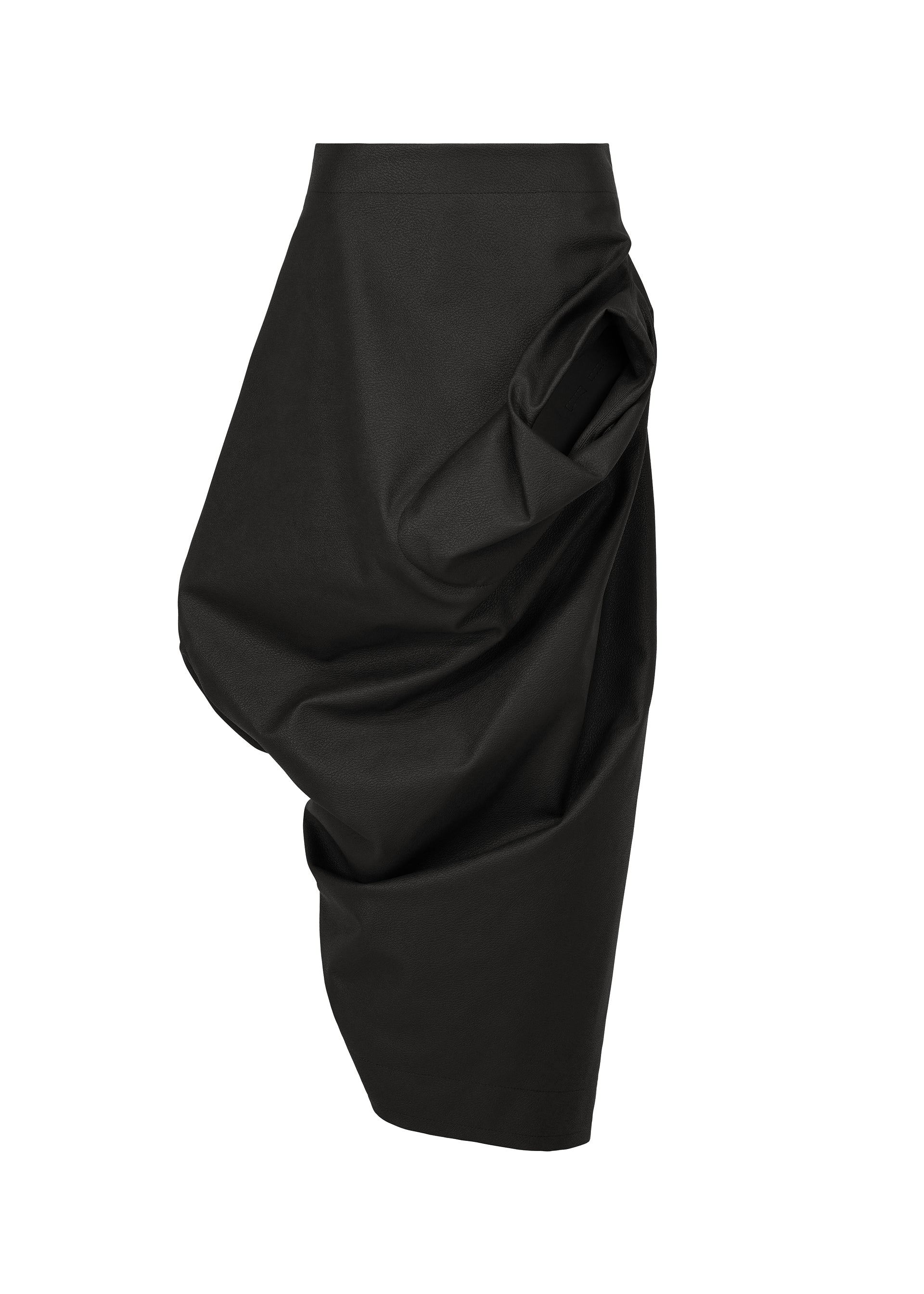 Zoomed view A black artificial leather skirt, PEU FORM³ by ISSEY MIYAKE from the Autumn Winter 2025/26 Collection, features a sculptural draped design with gathered fabric on one side, displayed against a plain white background. - BLACK (no.15)