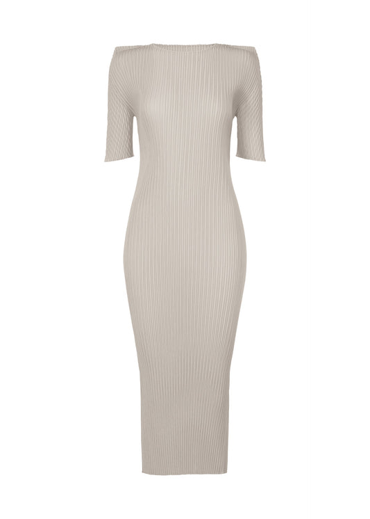 BOX SHOULDER PLEATS view 1
