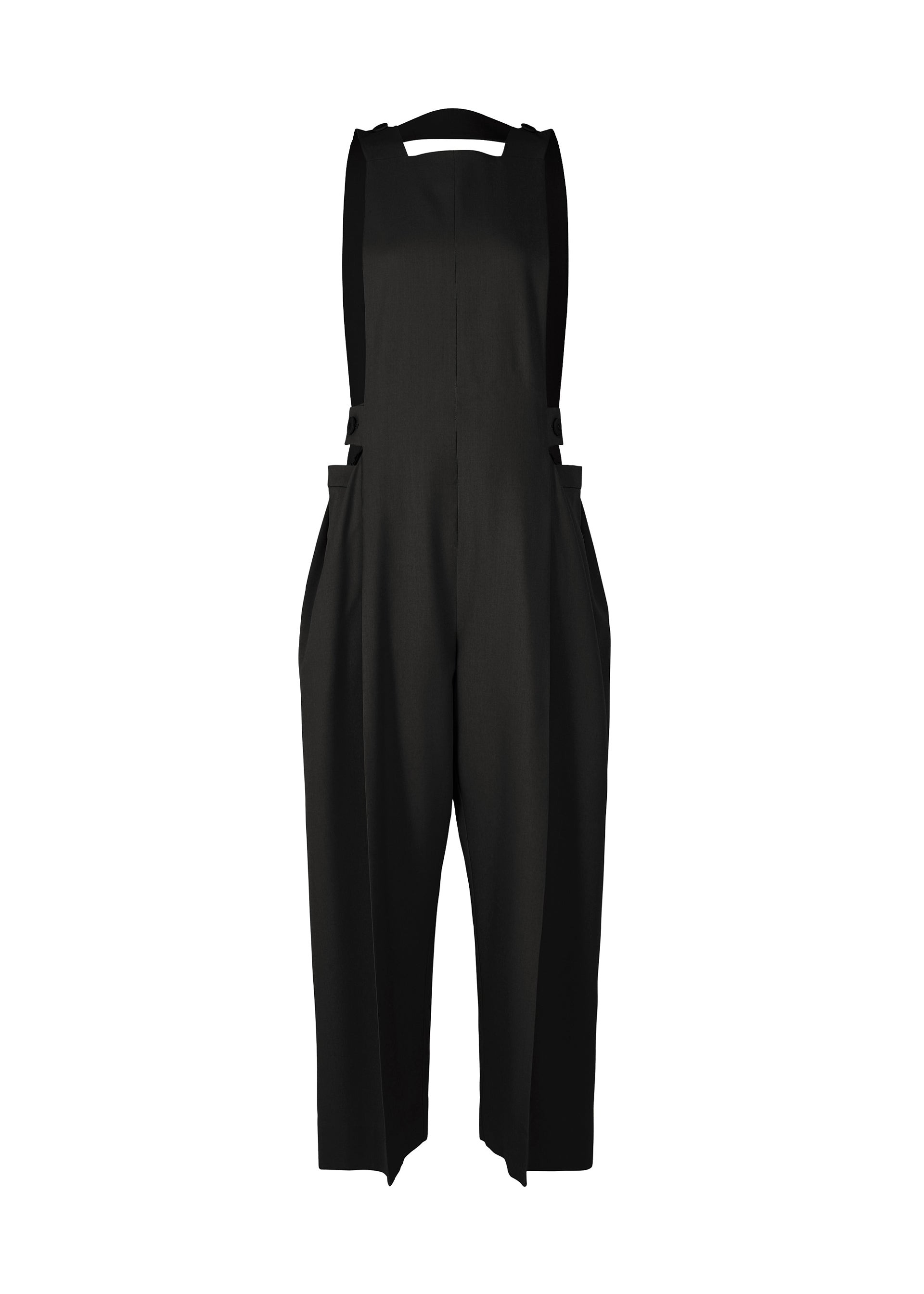 Zoomed view ISSEY MIYAKE’s BELTED WOOL PANTS in soft Saxony fabric feature a belted waist, wide legs, side pockets, and a relaxed fit, shown on a plain white background. - BLACK （no.15）