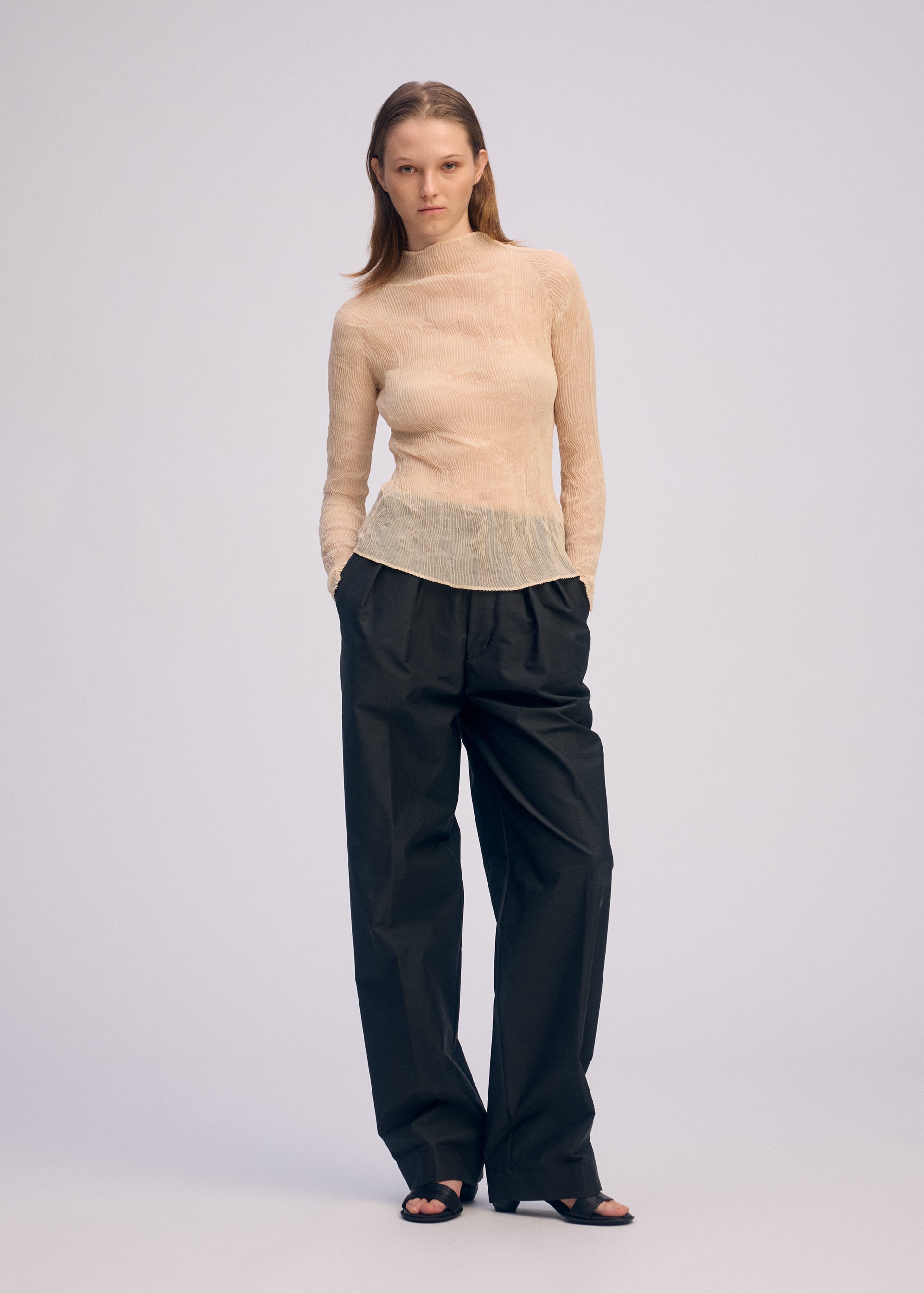 WOMEN / ALL TOPS – ISSEY MIYAKE ONLINE STORE