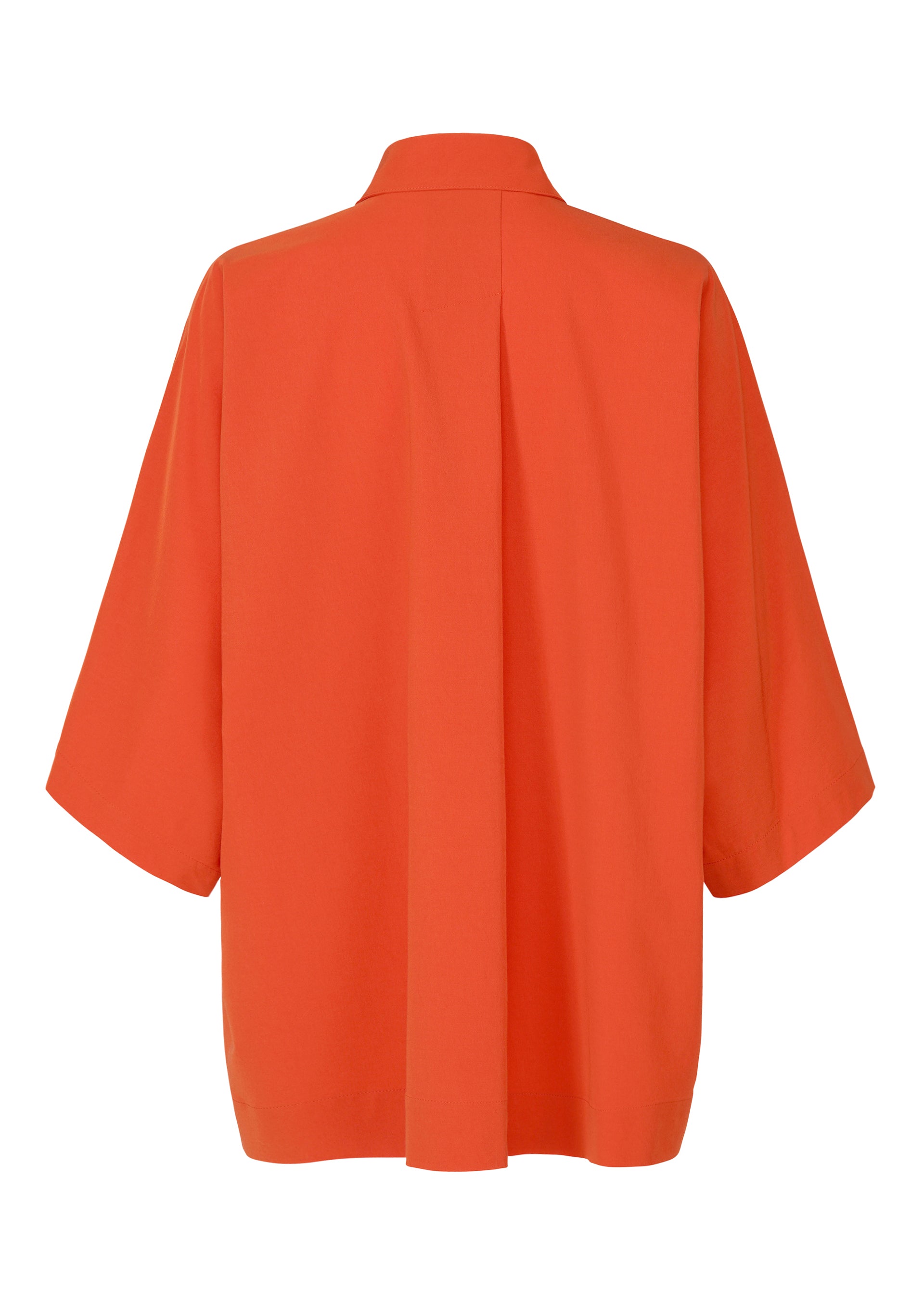 Zoomed view The LOOPED blouse by ISSEY MIYAKE is a loose-fitting, long-sleeved orange shirt with a boxy silhouette, central pleat, regular collar, and wide sleeves. Shown from the back, it features a playful design.