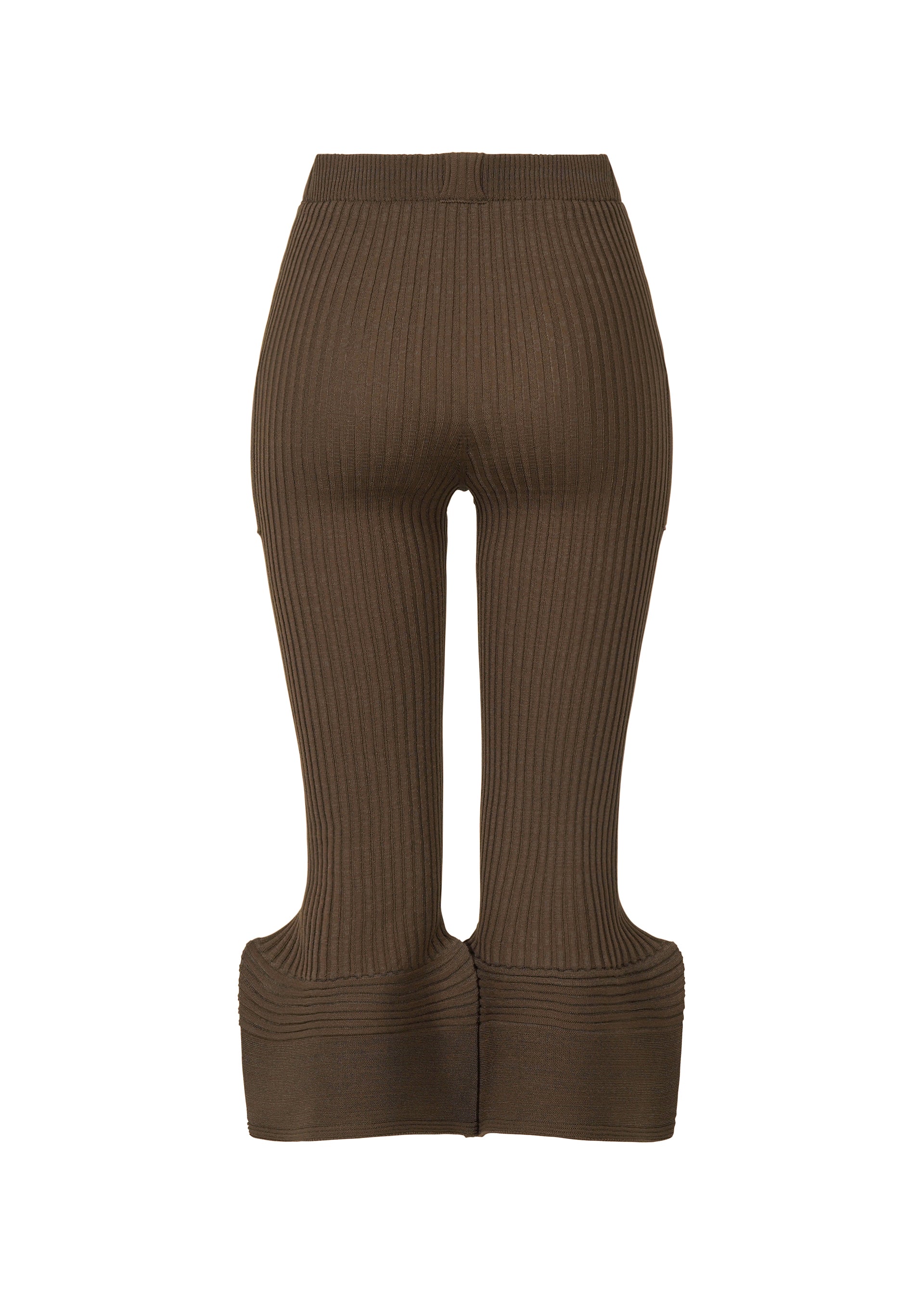 OPPOSING LEGS – ISSEY MIYAKE ONLINE STORE