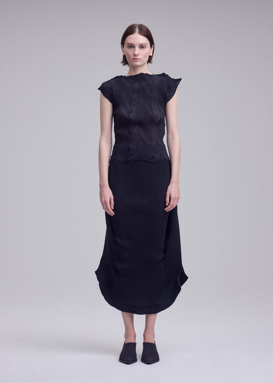 ZIGZAG PLEATS view 2