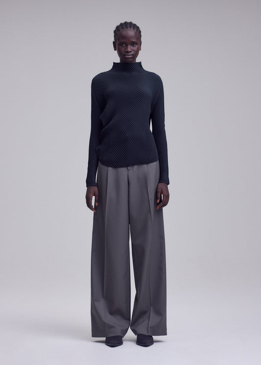 MISTY PLEATS view 2