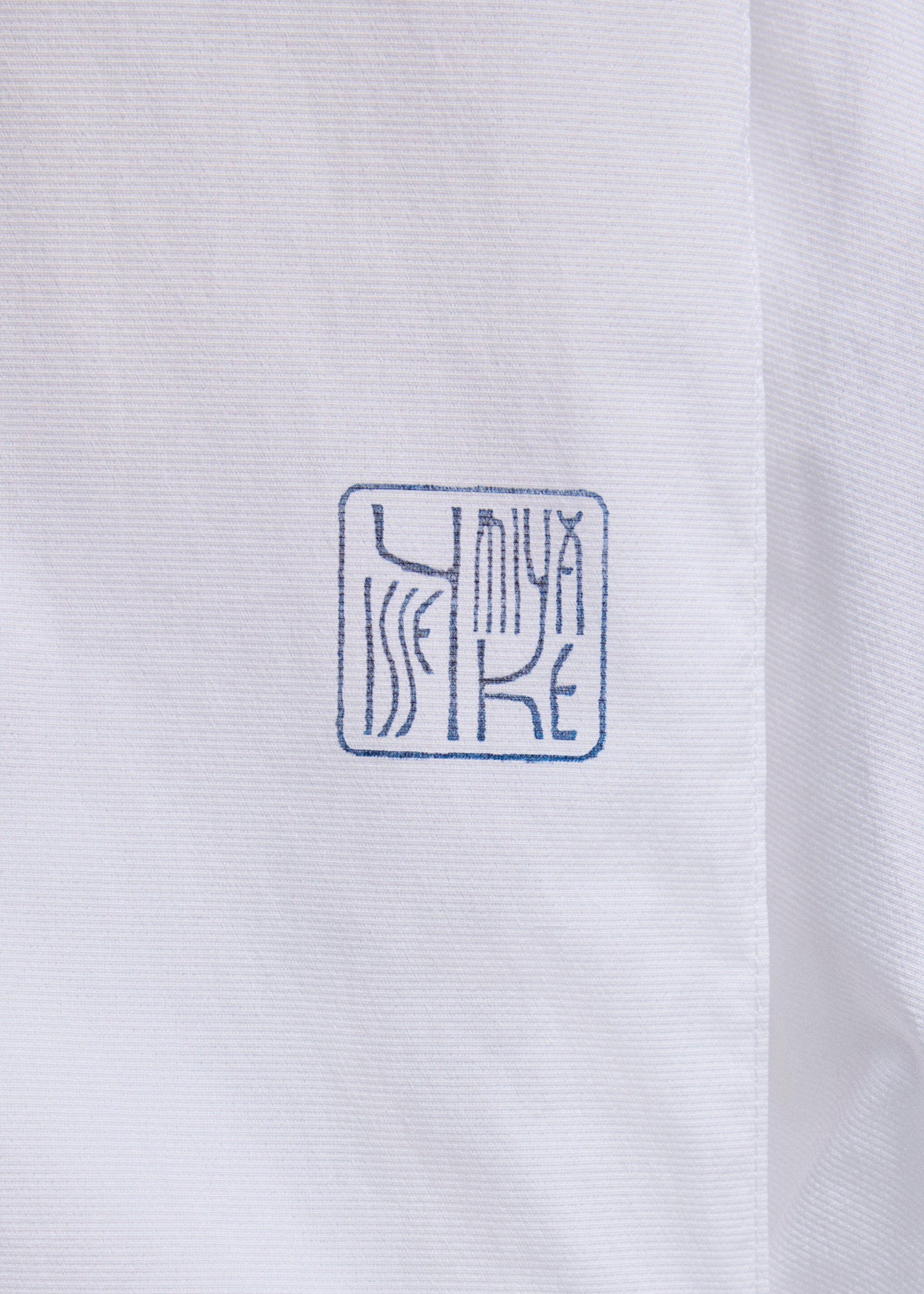 FOLDING COAT – ISSEY MIYAKE ONLINE STORE