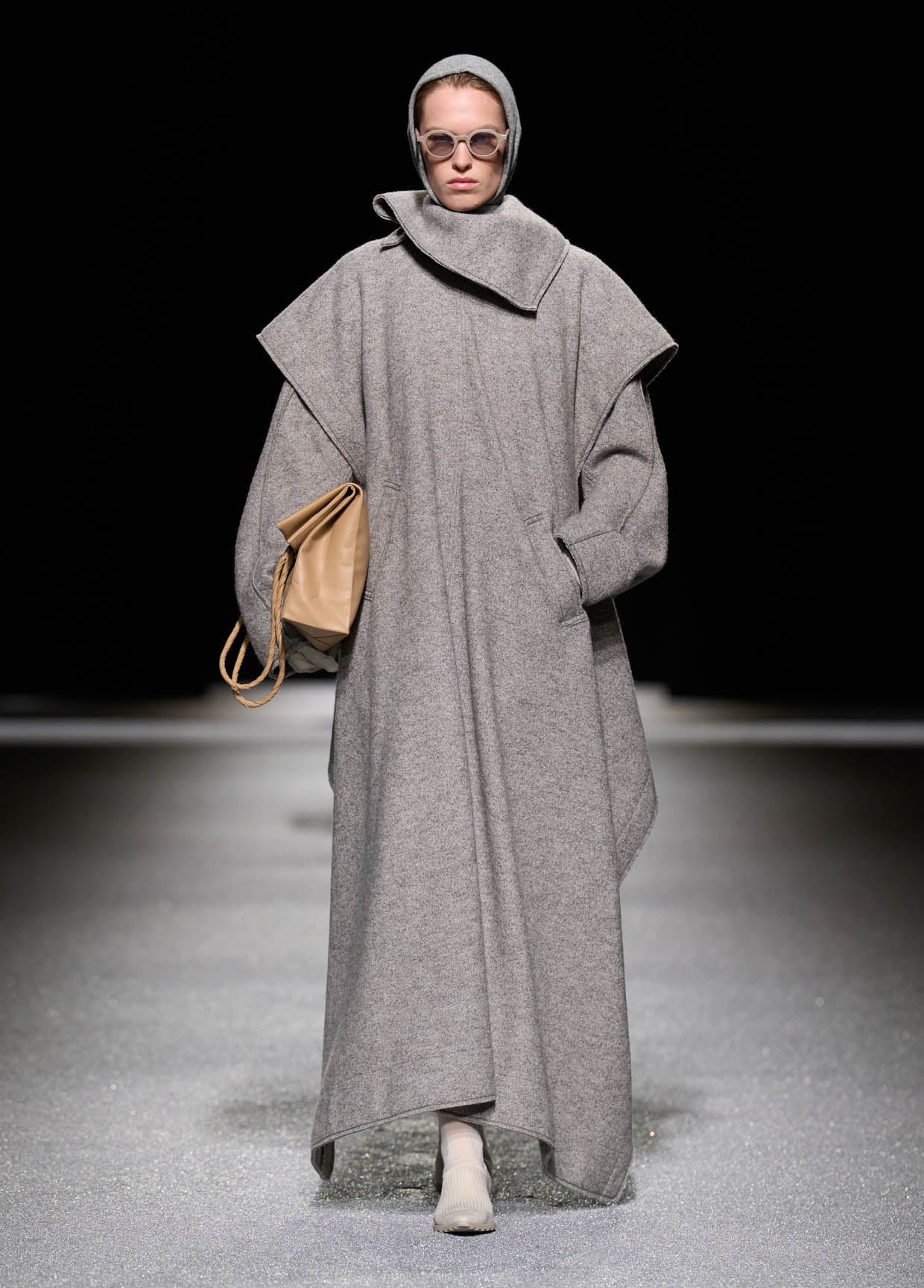 ISSEY MIYAKE AUTUMN WINTER 2026/27 COLLECTIONS 20 – ISSEY MIYAKE