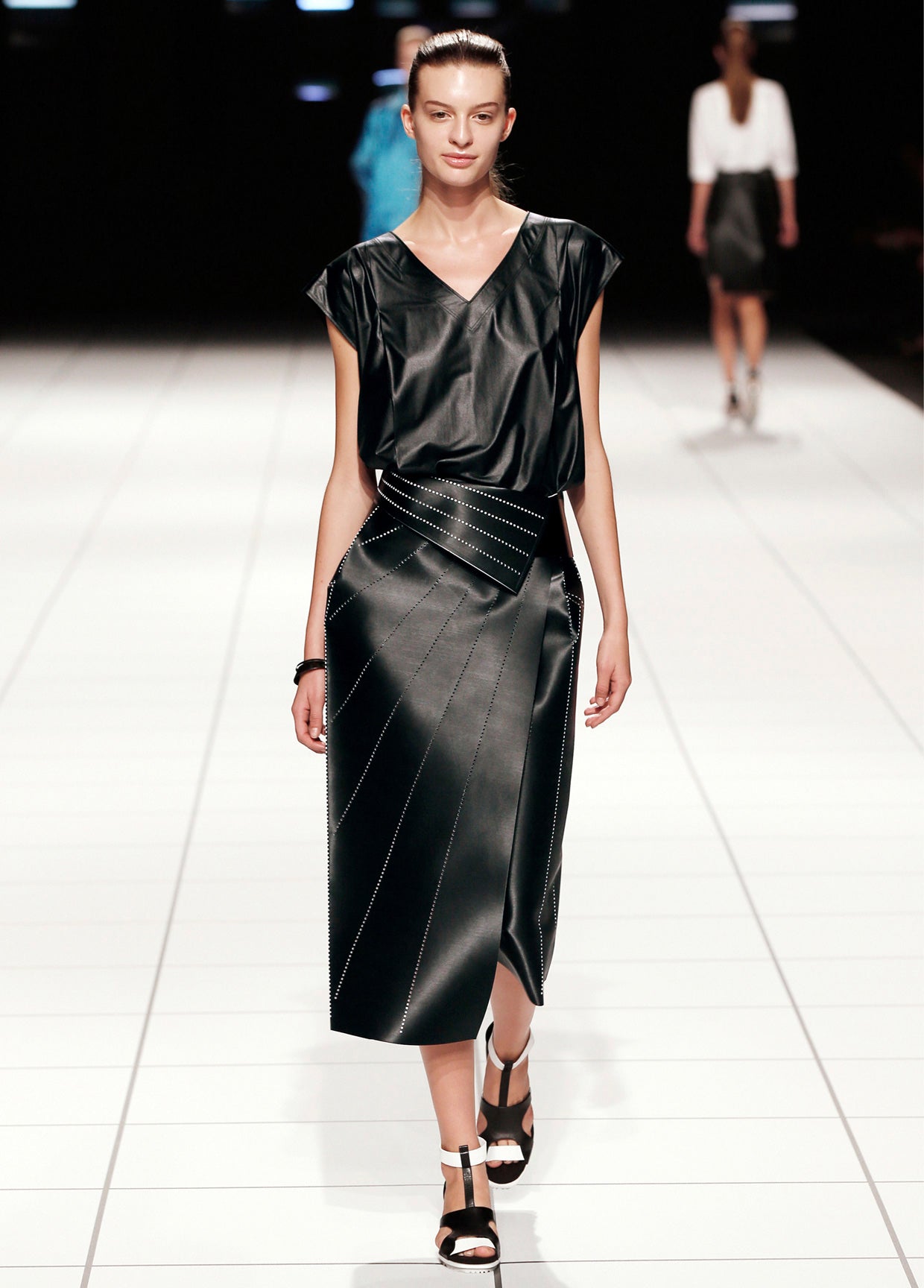 ISSEY MIYAKE COLLECTIONS SPRING SUMMER 2014 – ISSEY MIYAKE