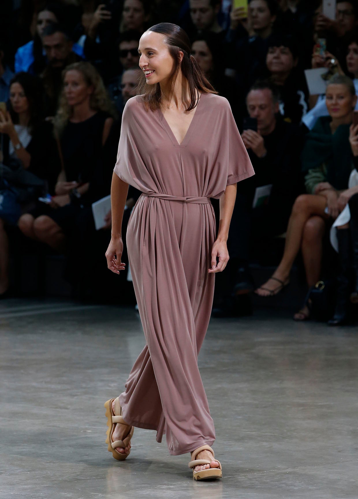ISSEY MIYAKE COLLECTIONS SPRING SUMMER 2020 – ISSEY MIYAKE ONLINE