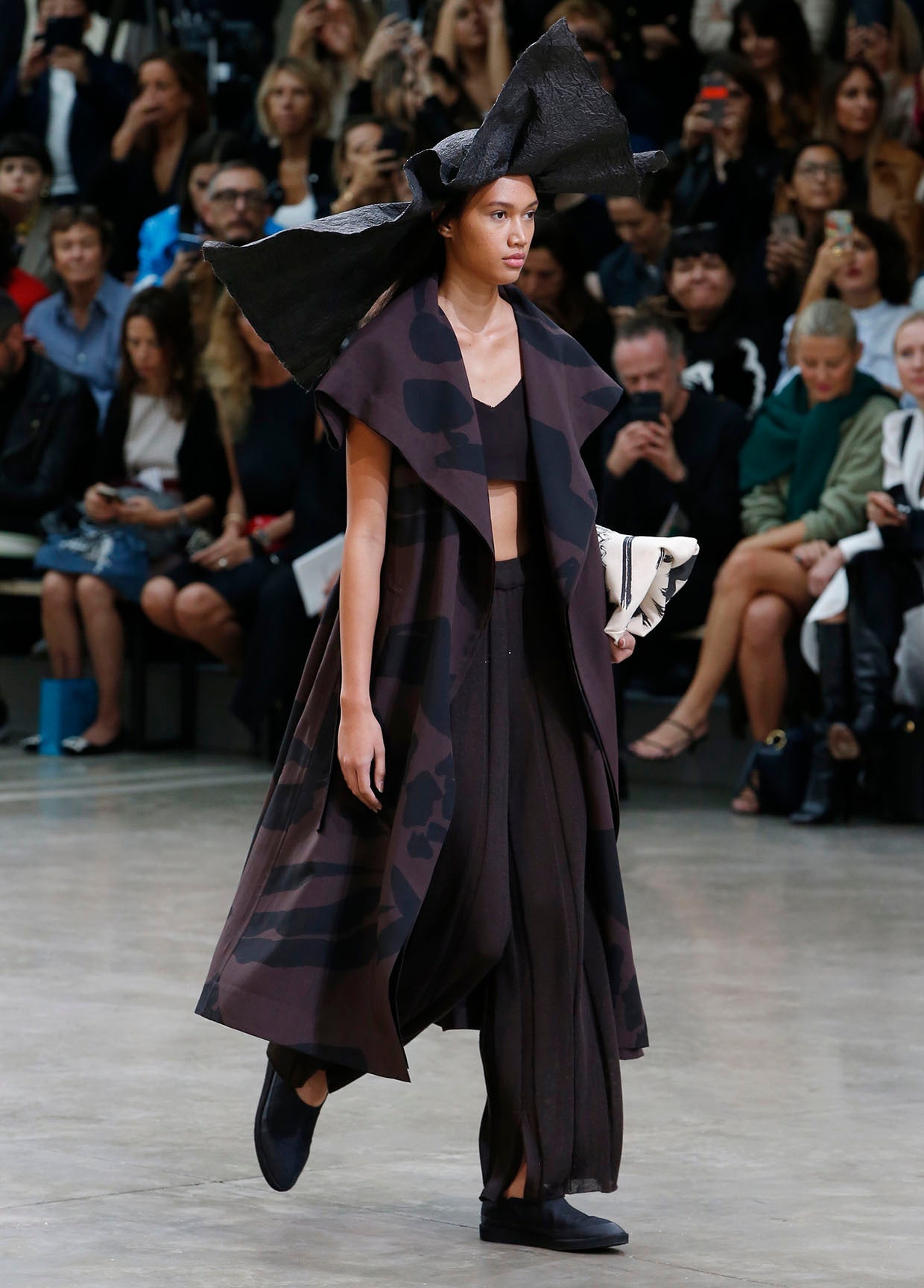 ISSEY MIYAKE COLLECTIONS SPRING SUMMER 2020 – ISSEY MIYAKE ONLINE