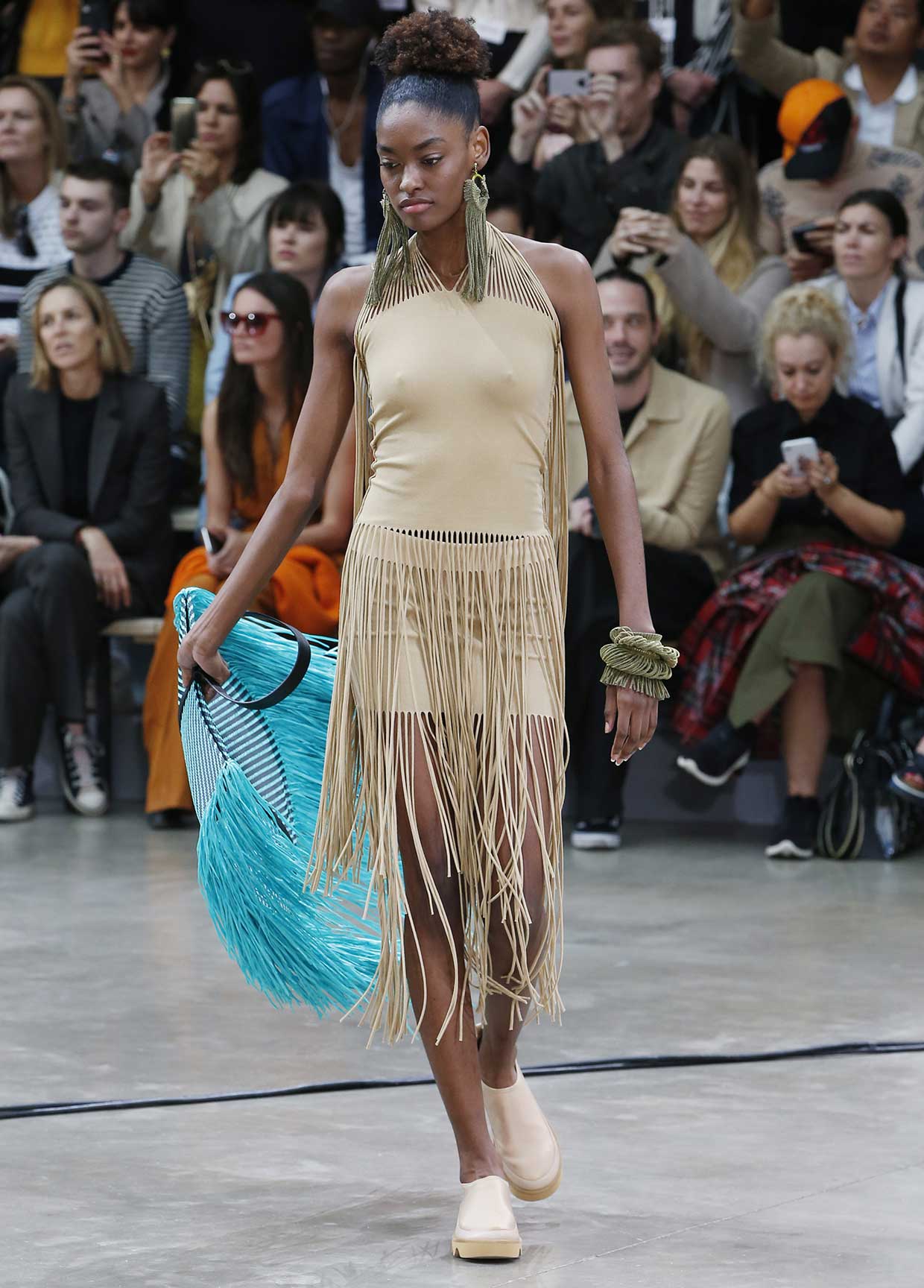 ISSEY MIYAKE COLLECTIONS SPRING SUMMER 2020 – ISSEY MIYAKE ONLINE