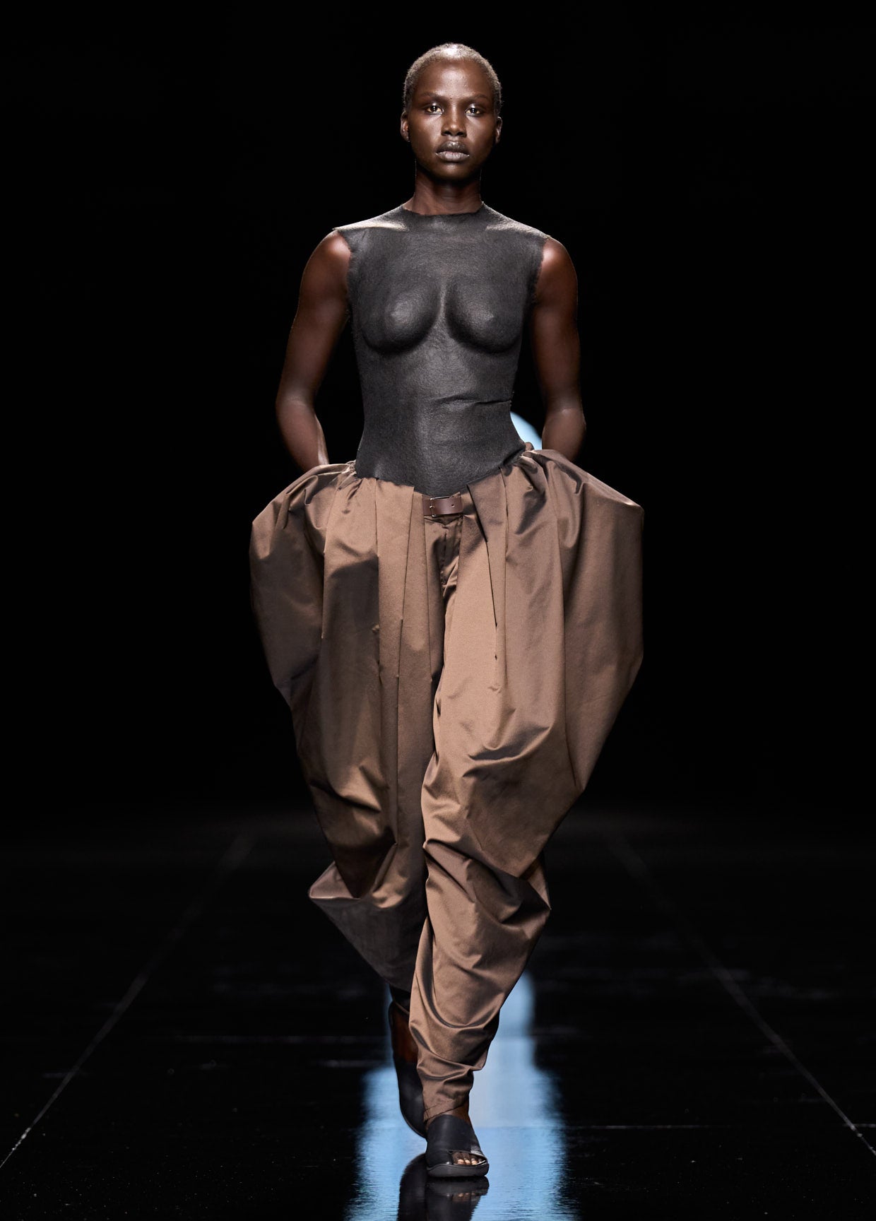 ISSEY MIYAKE SPRING SUMMER 2027 COLLECTIONS 28 – ISSEY MIYAKE