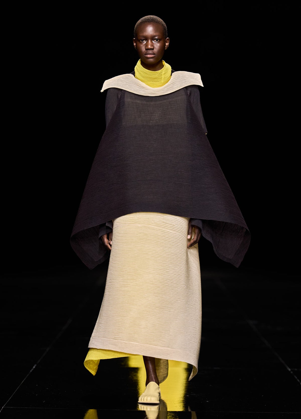 ISSEY MIYAKE SPRING SUMMER 2027 COLLECTIONS 42