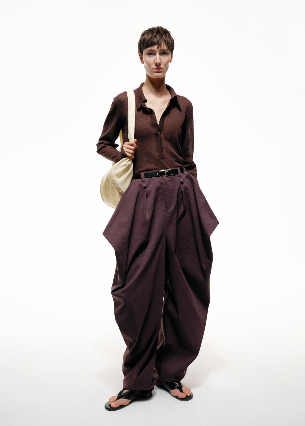 ISSEY MIYAKE LOOKS – ISSEY MIYAKE ONLINE STORE