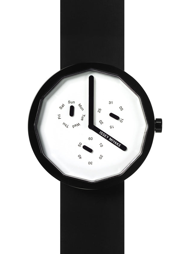 TWELVE　Designed by Naoto Fukasawa