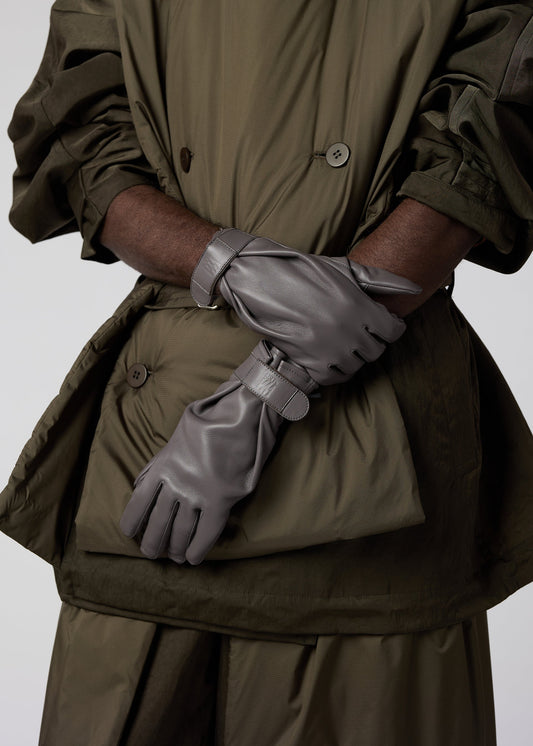 PIGEON GLOVES view 2