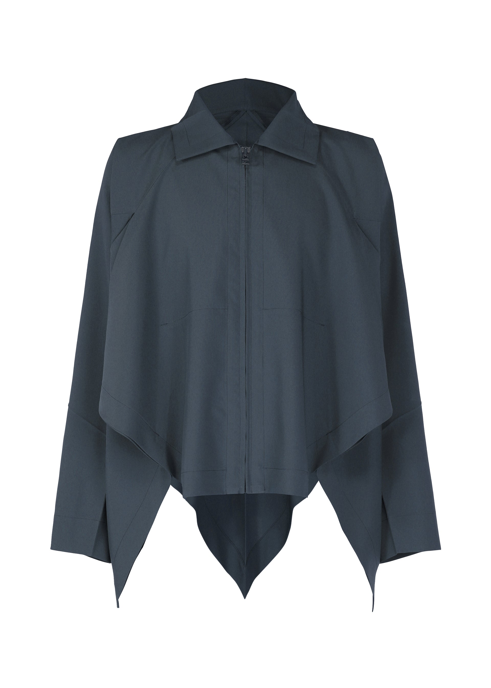 Zoomed view The IM MEN FLAT DRAPE is a dark gray, long-sleeve pleated jacket with voluminous draping, an asymmetrical pointed hem, structured collar, and front zipper closure, shown against a white background. - NAVY （no.75）