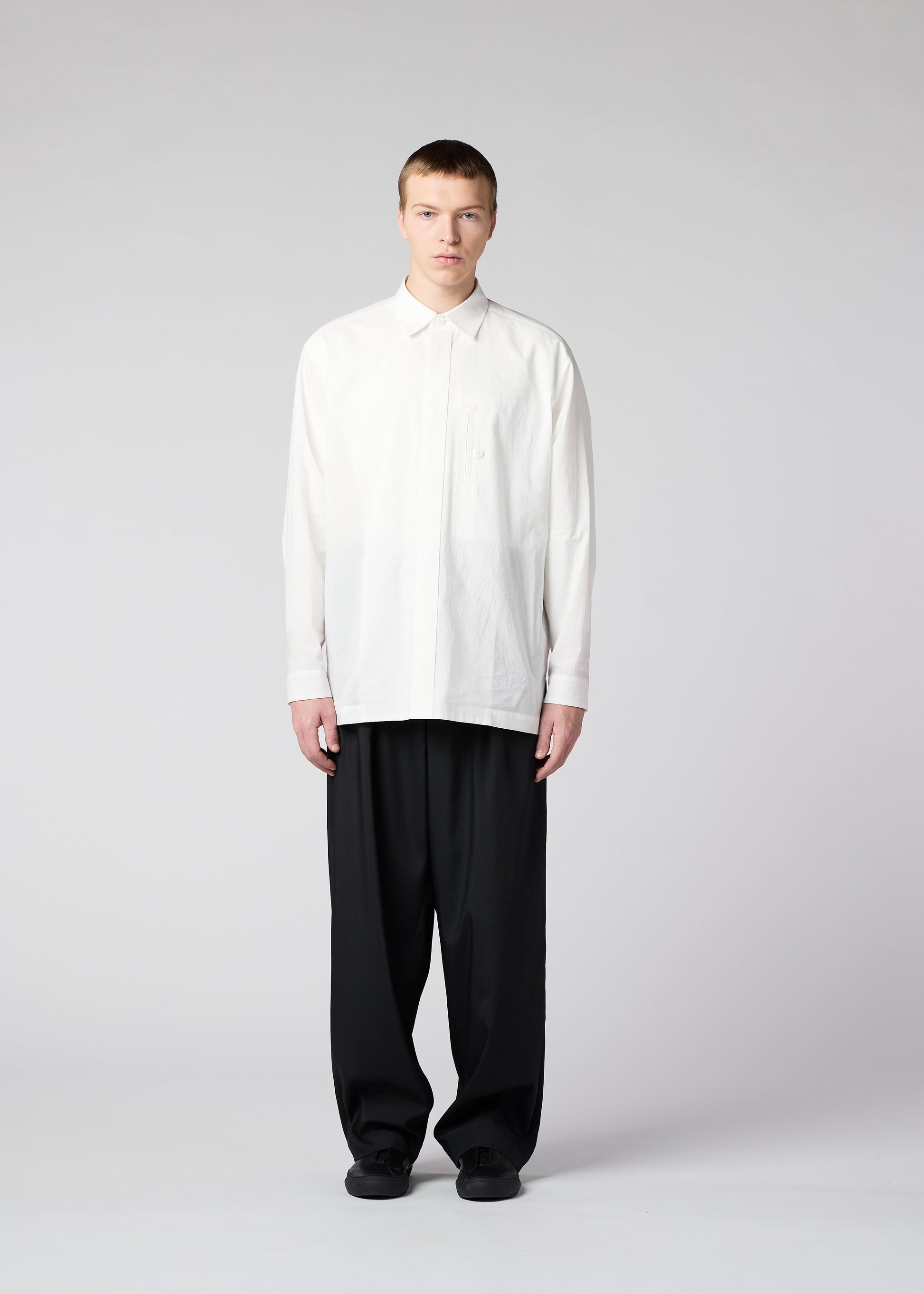 WHITE SHIRT