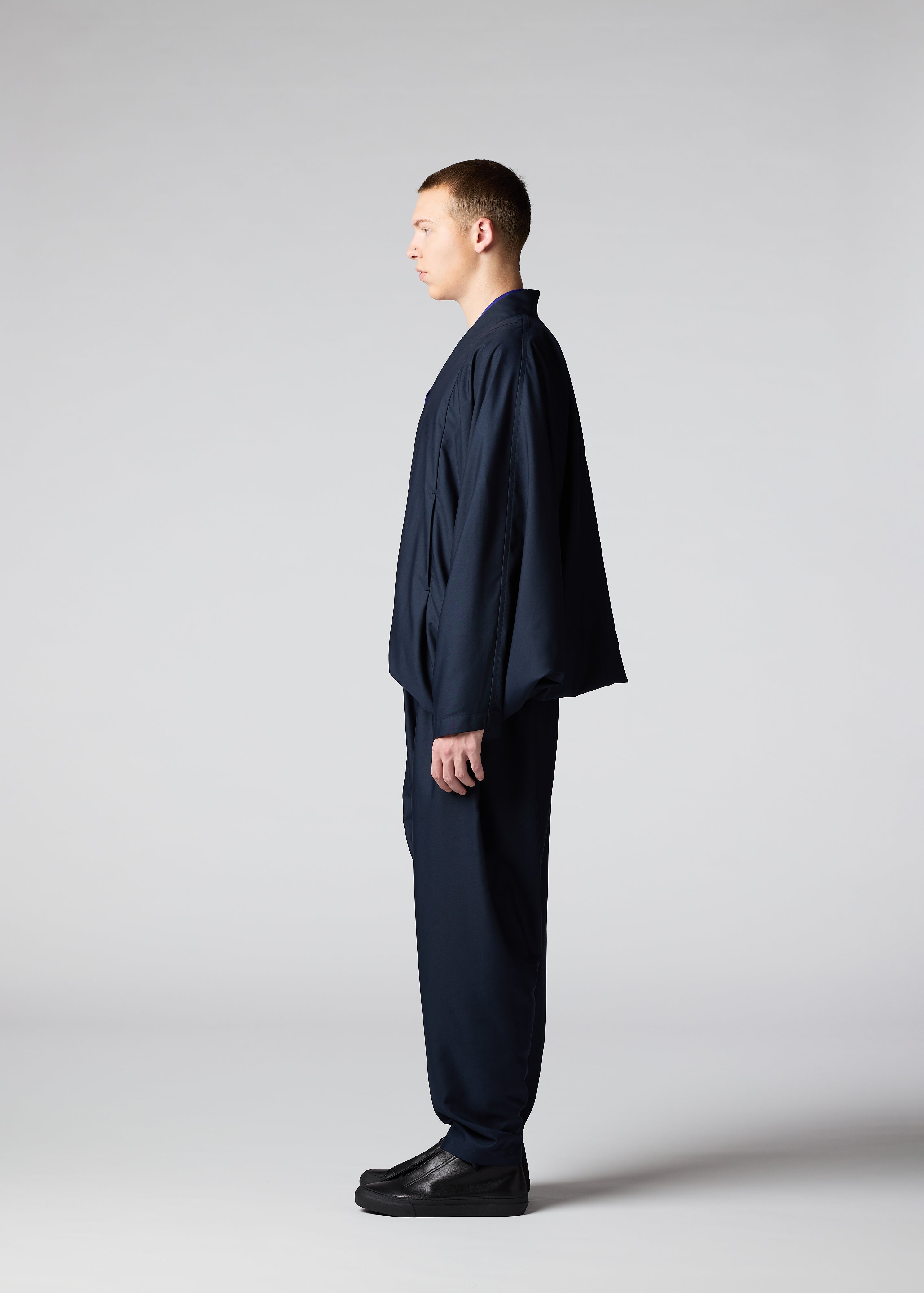 SWING – ISSEY MIYAKE ONLINE STORE