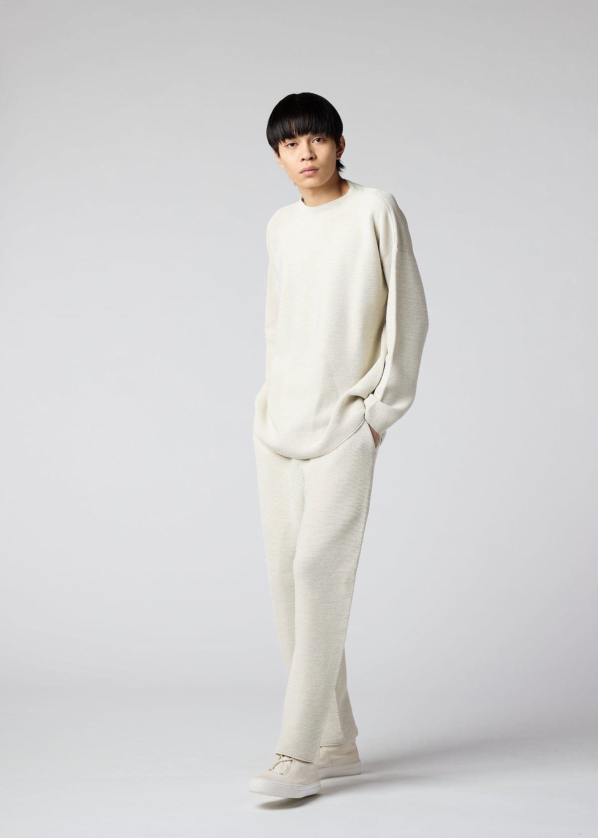 SEAMLESS WASHI KNIT view 7 of 7