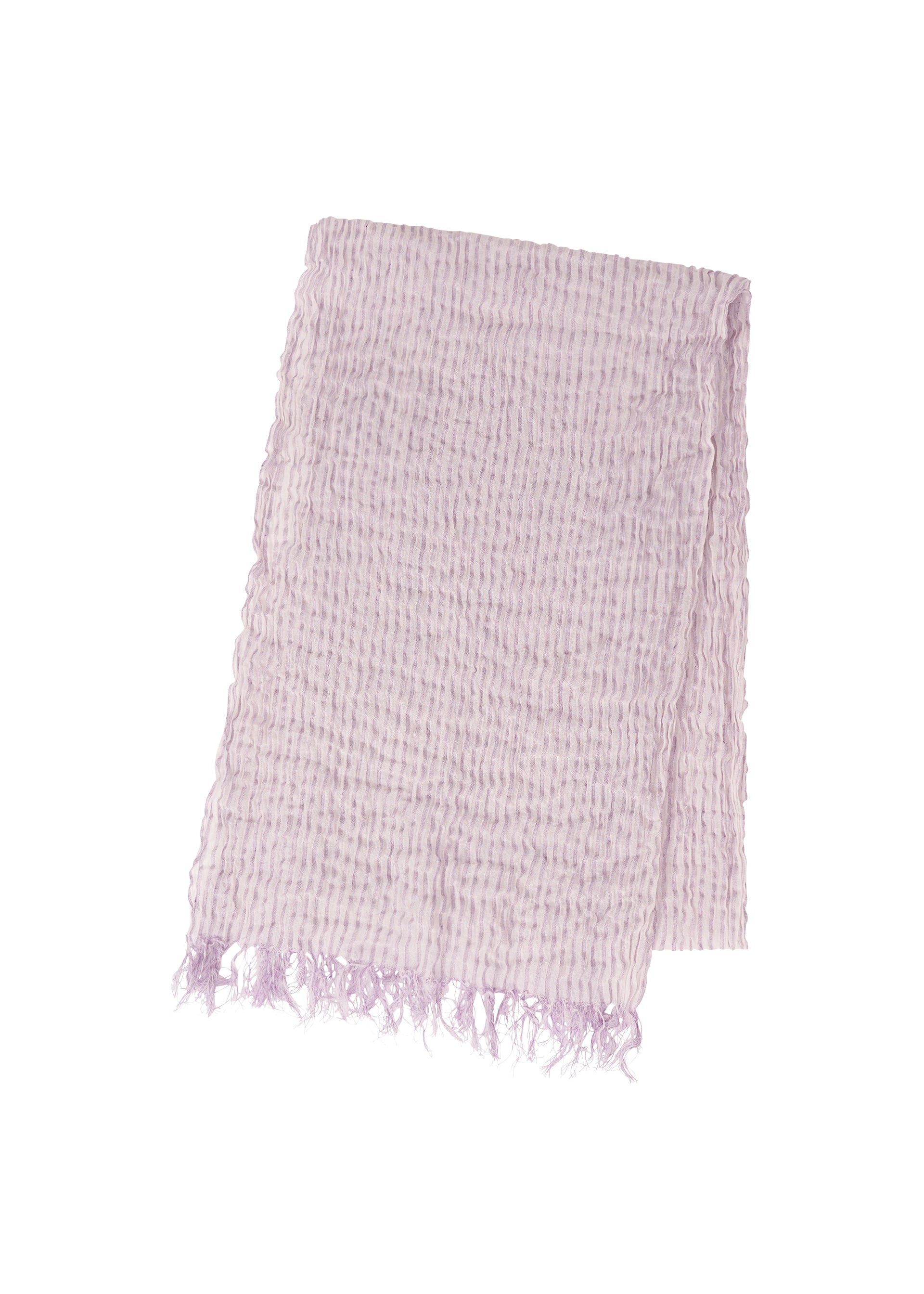 Zoomed view The IM MEN SHRINK BORDER STOLE is a light purple, textured linen accessory with fringed edges, made from breathable high-twist cotton and displayed folded on a white background. - LIGHT PURPLE （no.80）