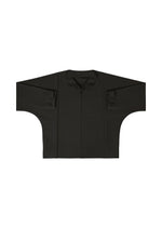 The IM MEN FLAT BLACK jacket is oversized and wrinkle-resistant, featuring wide batwing sleeves, a front zipper, and buttoned cuffs. Shown here in black, laid flat on a white background.