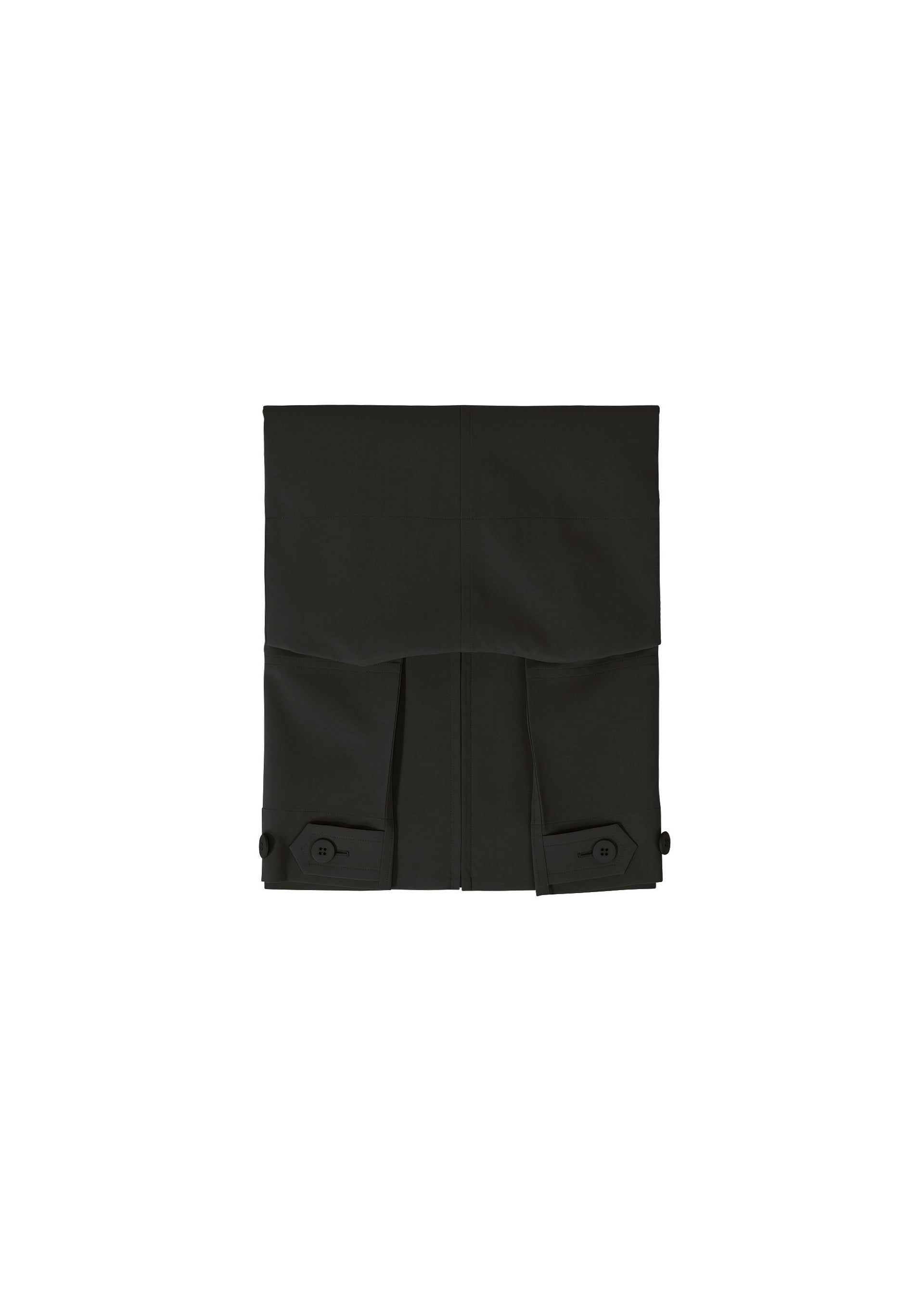 Zoomed view The IM MEN FLAT BLACK skirt features two front button-flap pockets and wrinkle-resistant fabric for a polished, travel-ready look—displayed neatly folded on a white background.