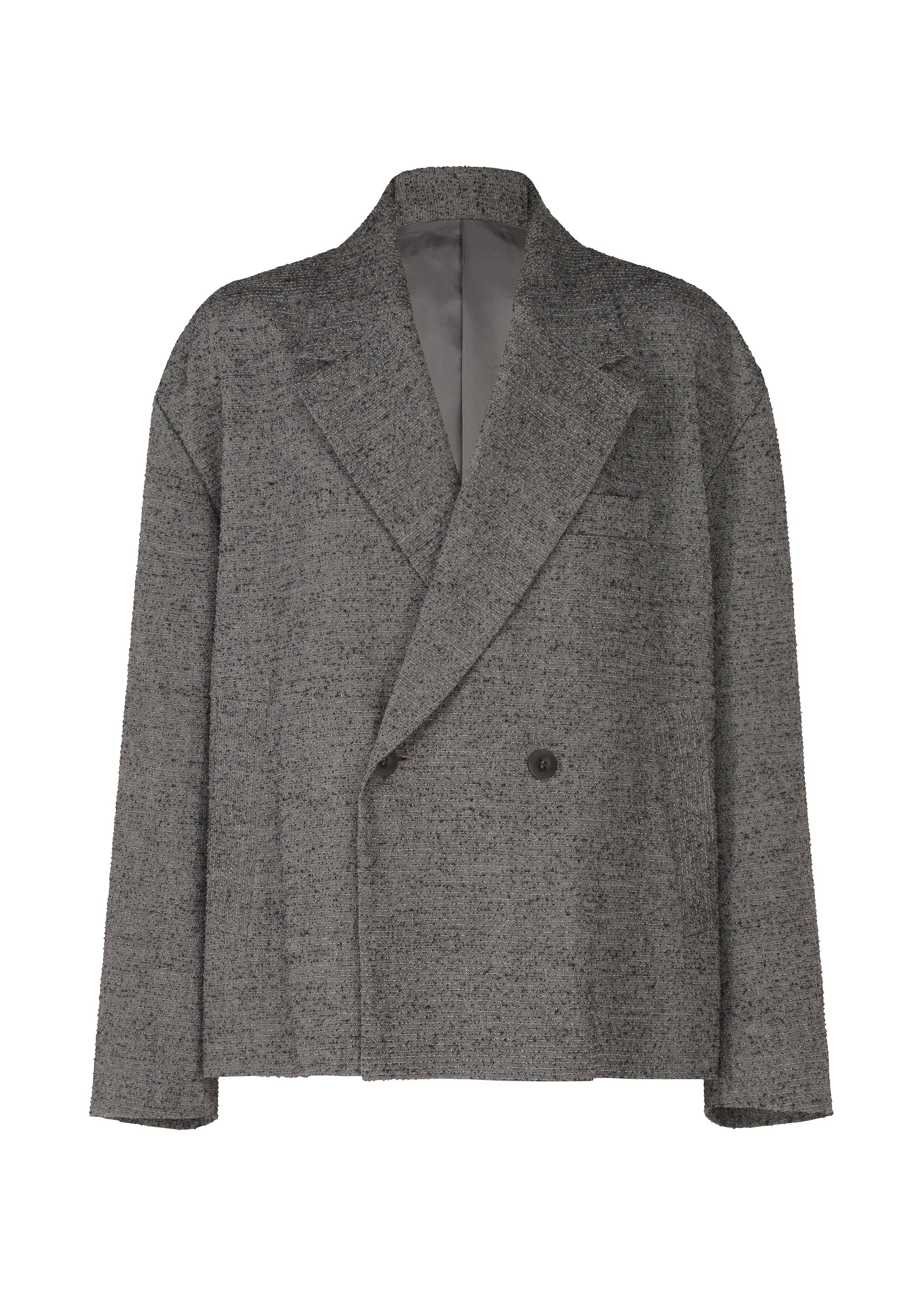 Zoomed view The IM MEN "TEXTURES" blazer is gray and double-breasted with a boxy, oversized fit, wide lapels, two buttons, and a textured finish inspired by Shoji Kamoda’s ceramics. Shown against a plain white background. - GRAY （no.12）