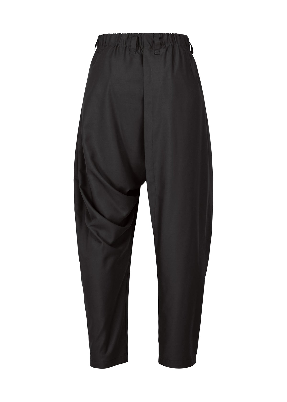 The IM MEN SWING BLACK harem pants feature a loose silhouette, elastic waistband, and are made from wrinkle-resistant fabric, shown against a white background. view 2 of 7