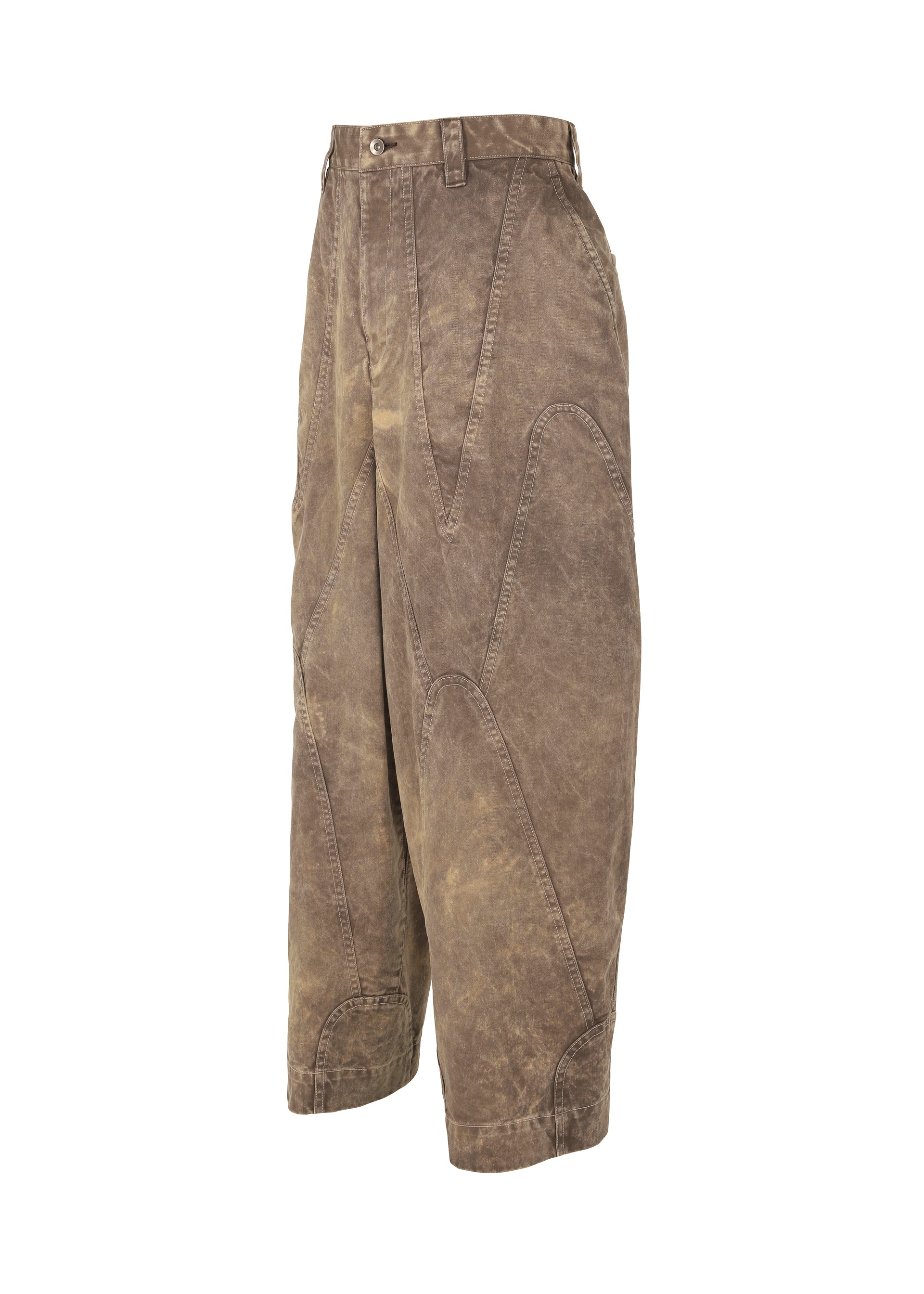 Zoomed view ELEMENTS by IM MEN: Brown, knee-length, wide loose-fit pants in thick cotton with color-fade effect and standout stitched seams, shown on a plain white background.