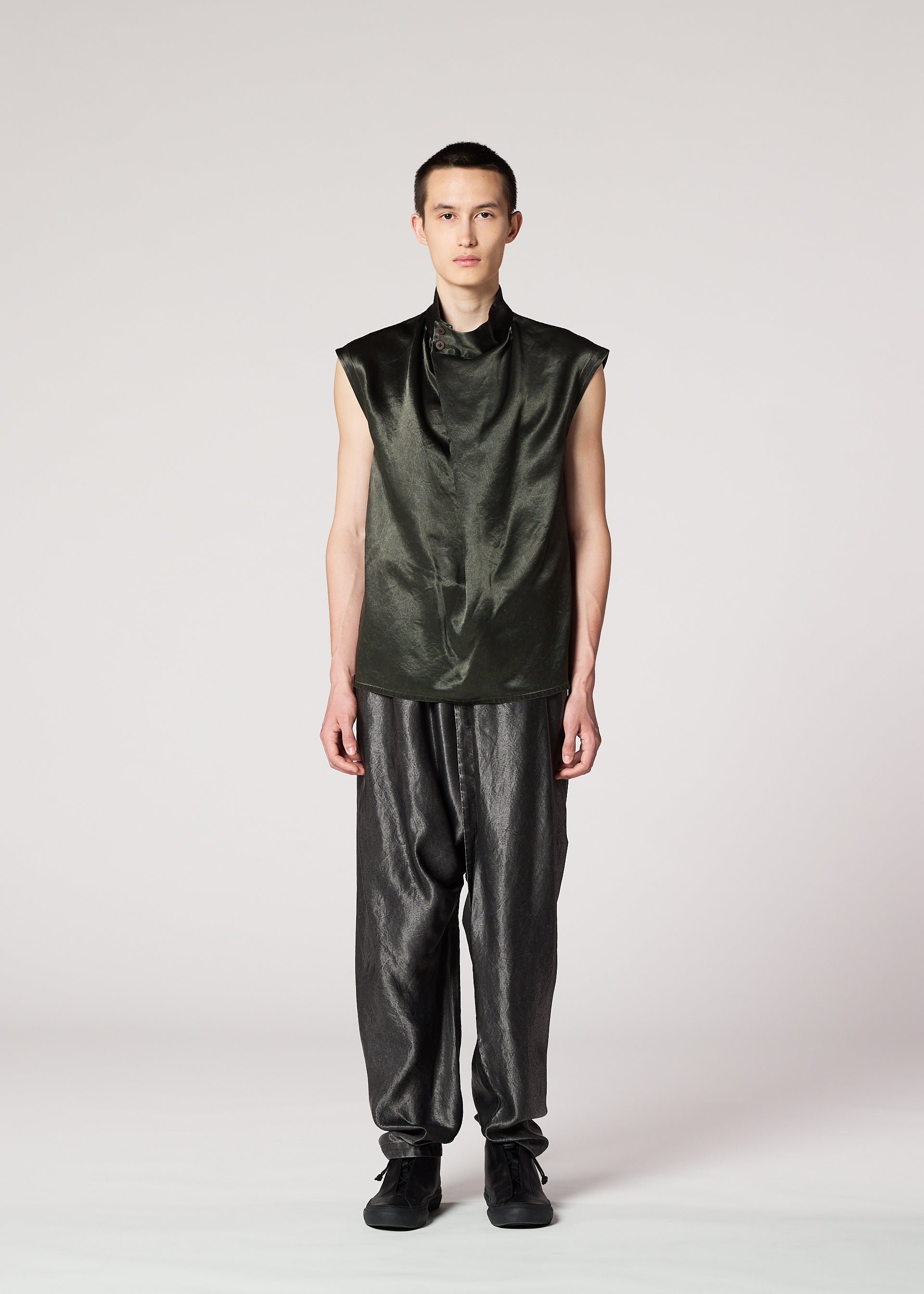 MEN – ISSEY MIYAKE ONLINE STORE