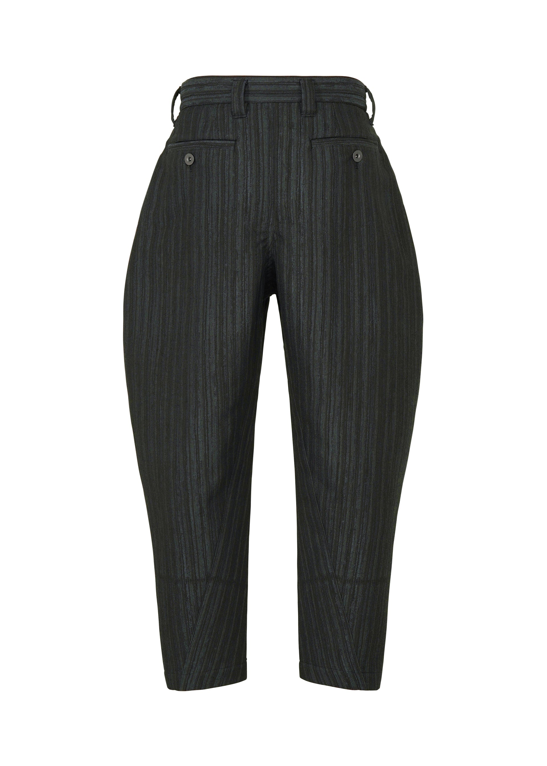 Zoomed view IM MEN's CURVINESS pants are high-waisted, cropped black trousers with subtle pinstripes, front pleats, side and back pockets, belt loops, and a cotton-linen texture for comfort and refined style.