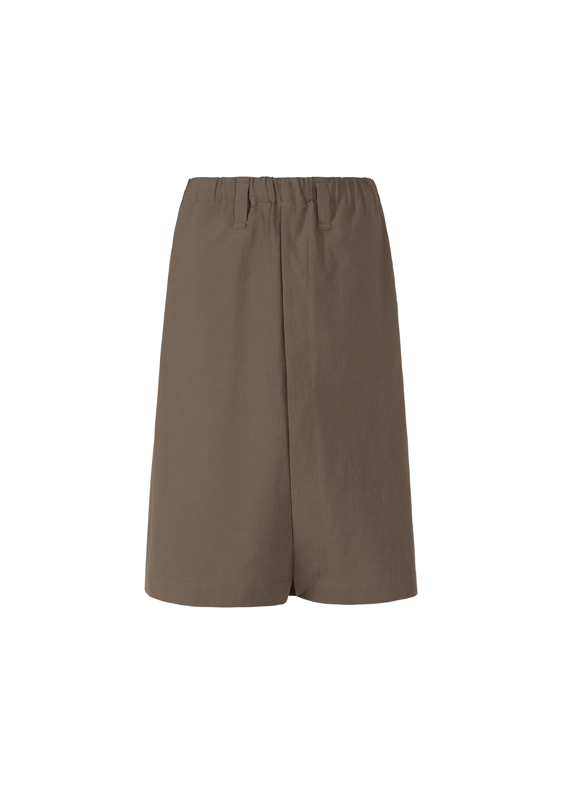 Zoomed view NAVY BOTTOMS by IM MEN: Navy knee-length skirt with elastic waistband and front overlap detail, offering comfort similar to breathable pants, shown against a plain white background. - DARK BROWN （no.45）